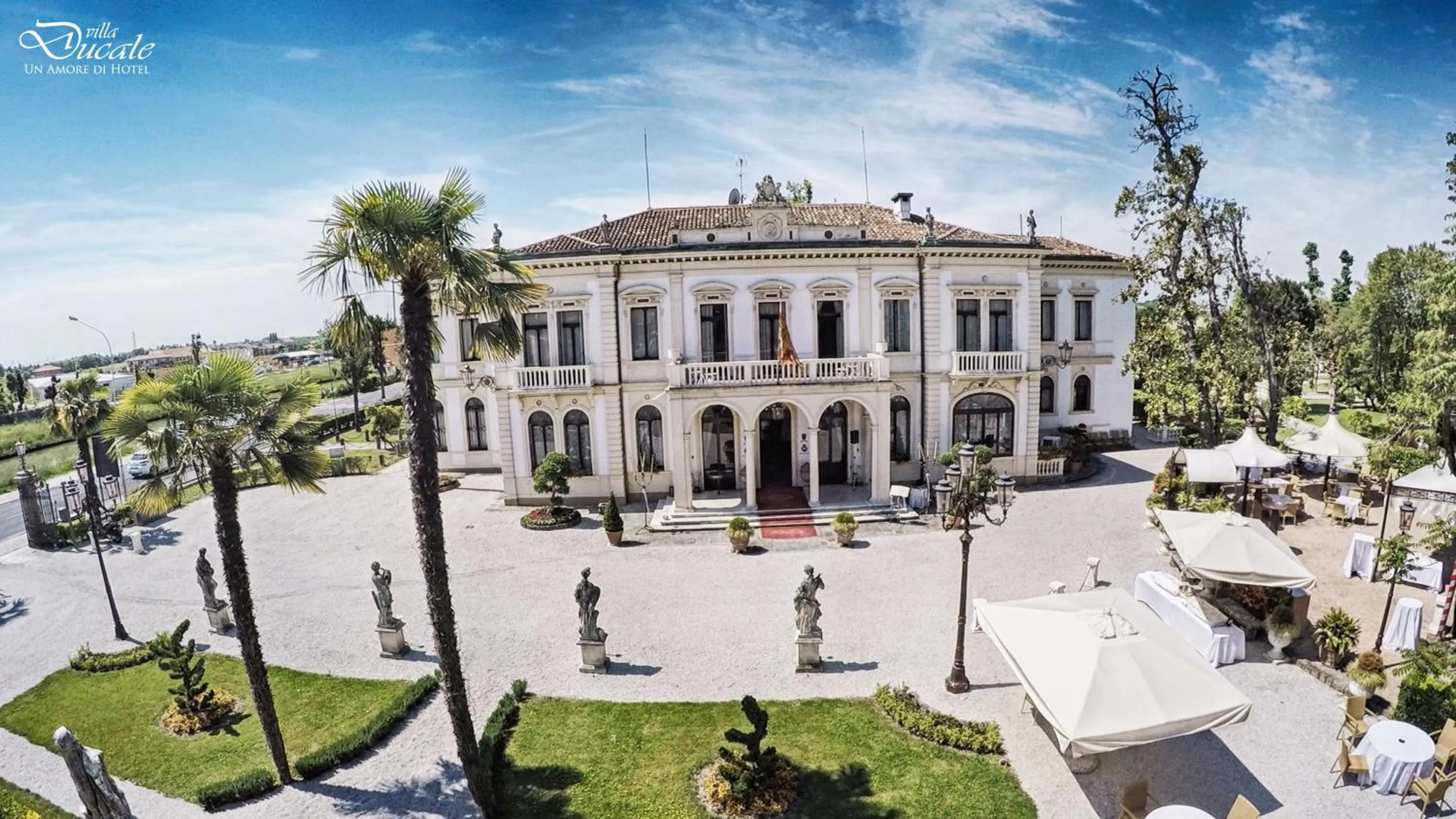 Property building in Villa Ducale Hotel & Ristorante