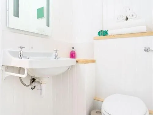 Bedroom in Beach House B&B