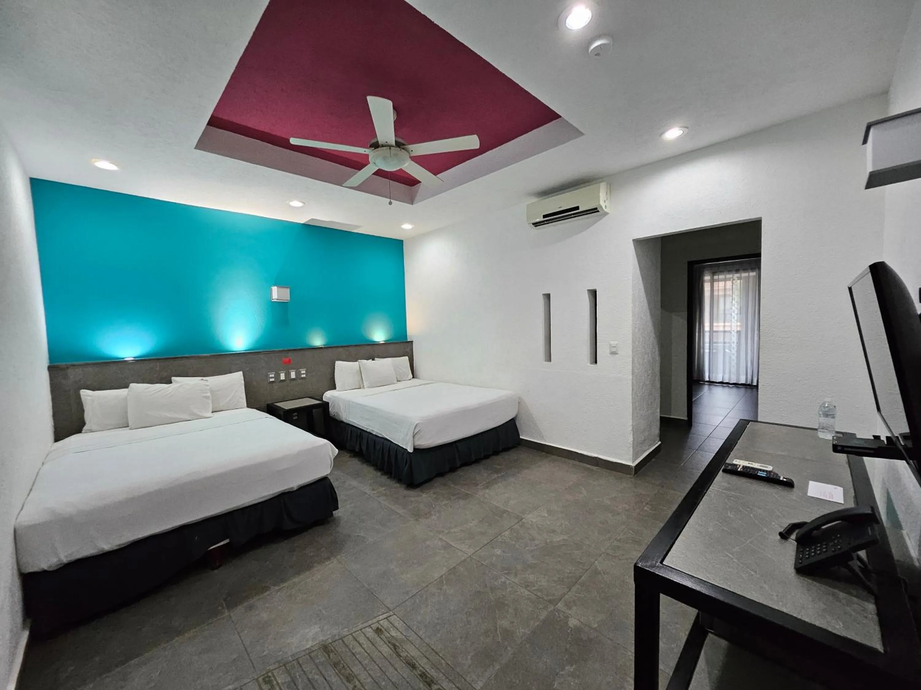 Bed in Hotel MX portal maya