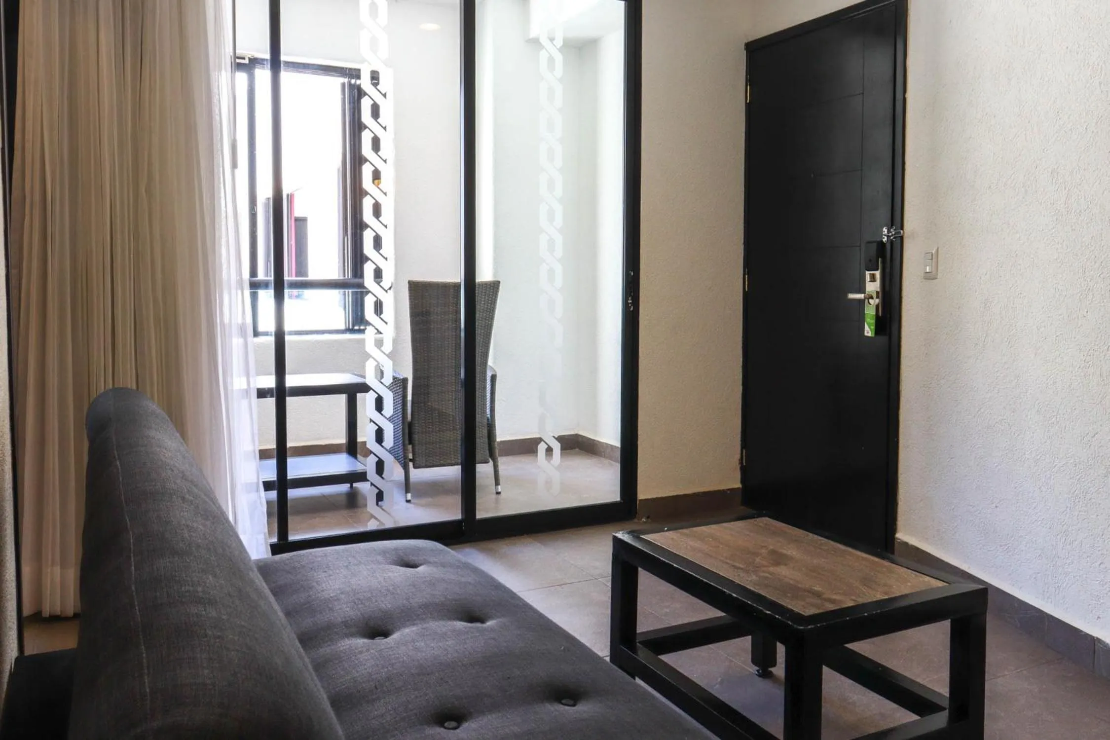 Seating area in Hotel MX portal maya