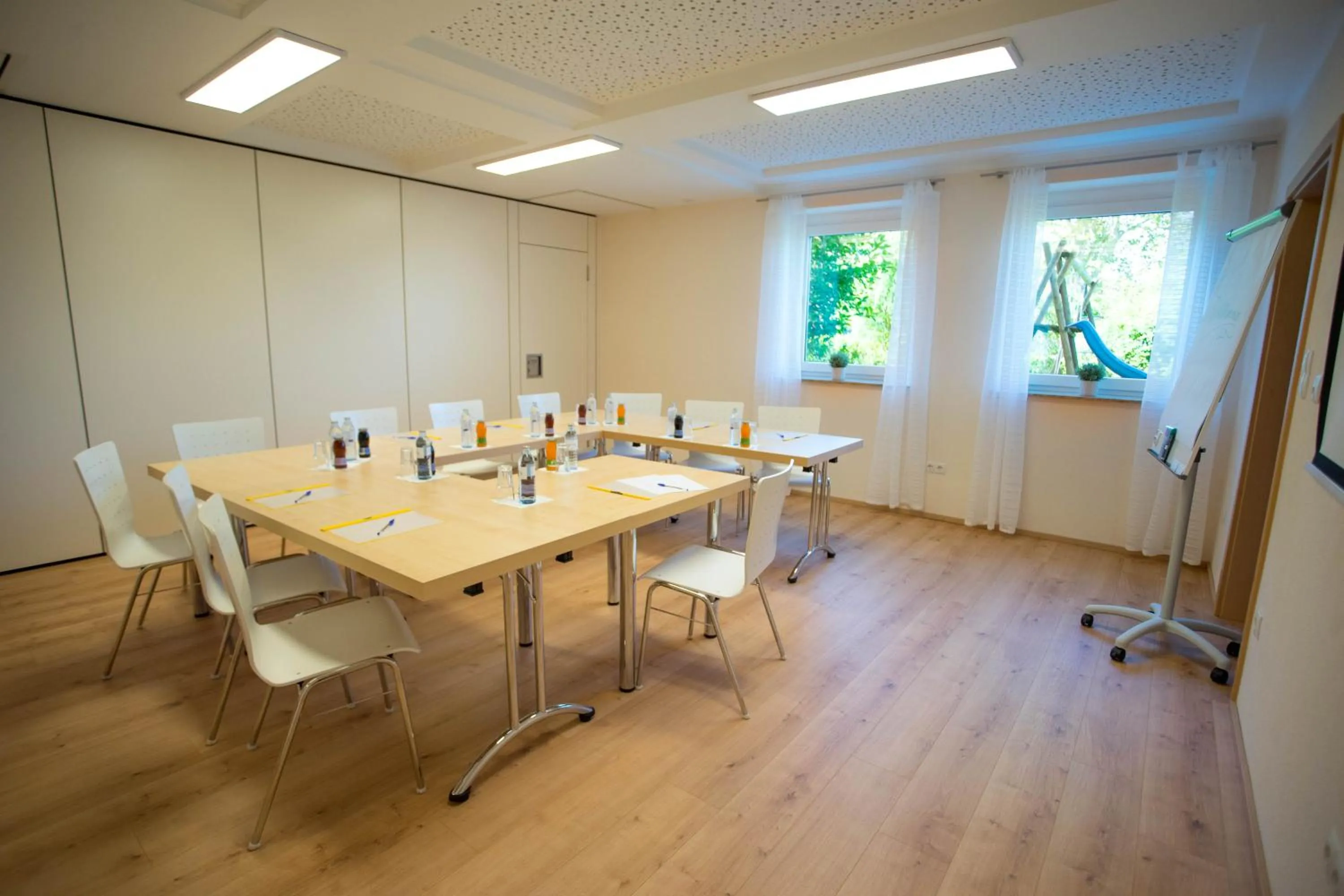 Meeting/conference room in Der Marienhof Hotel Garni