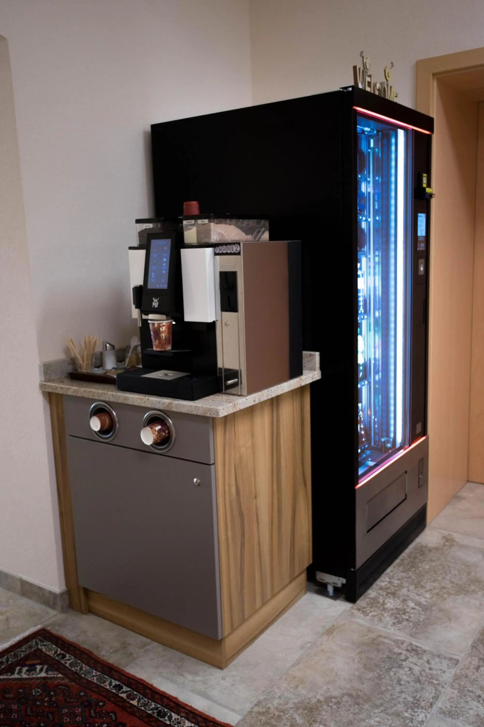 Coffee/tea facilities in Der Marienhof Hotel Garni