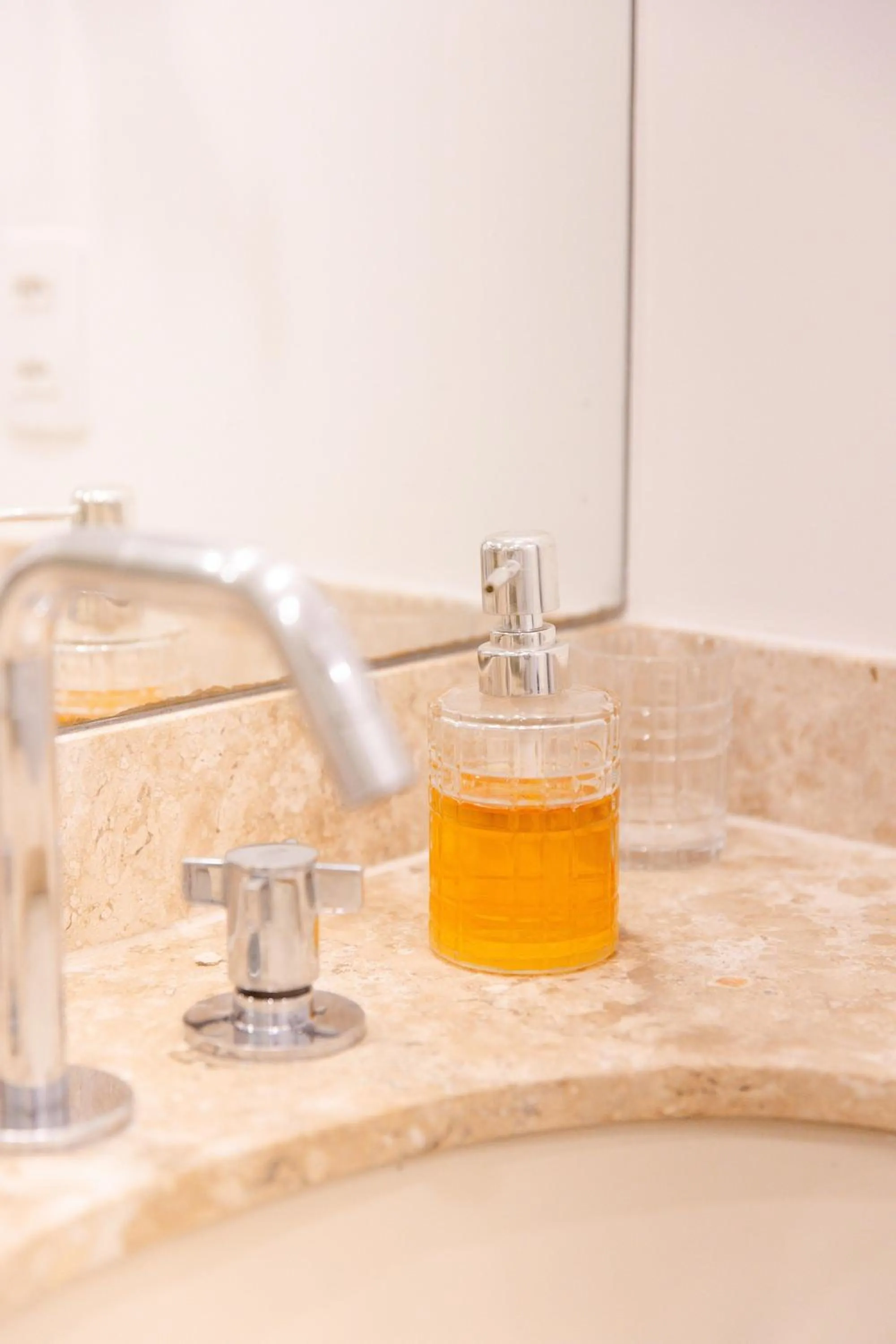 Bathroom in Ipanema Apart-hotel on the Beach
