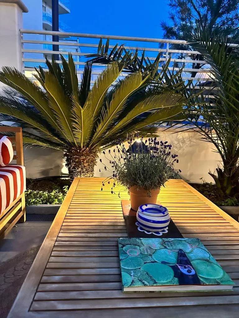 Garden view in MARITTIMO Milano Marittima