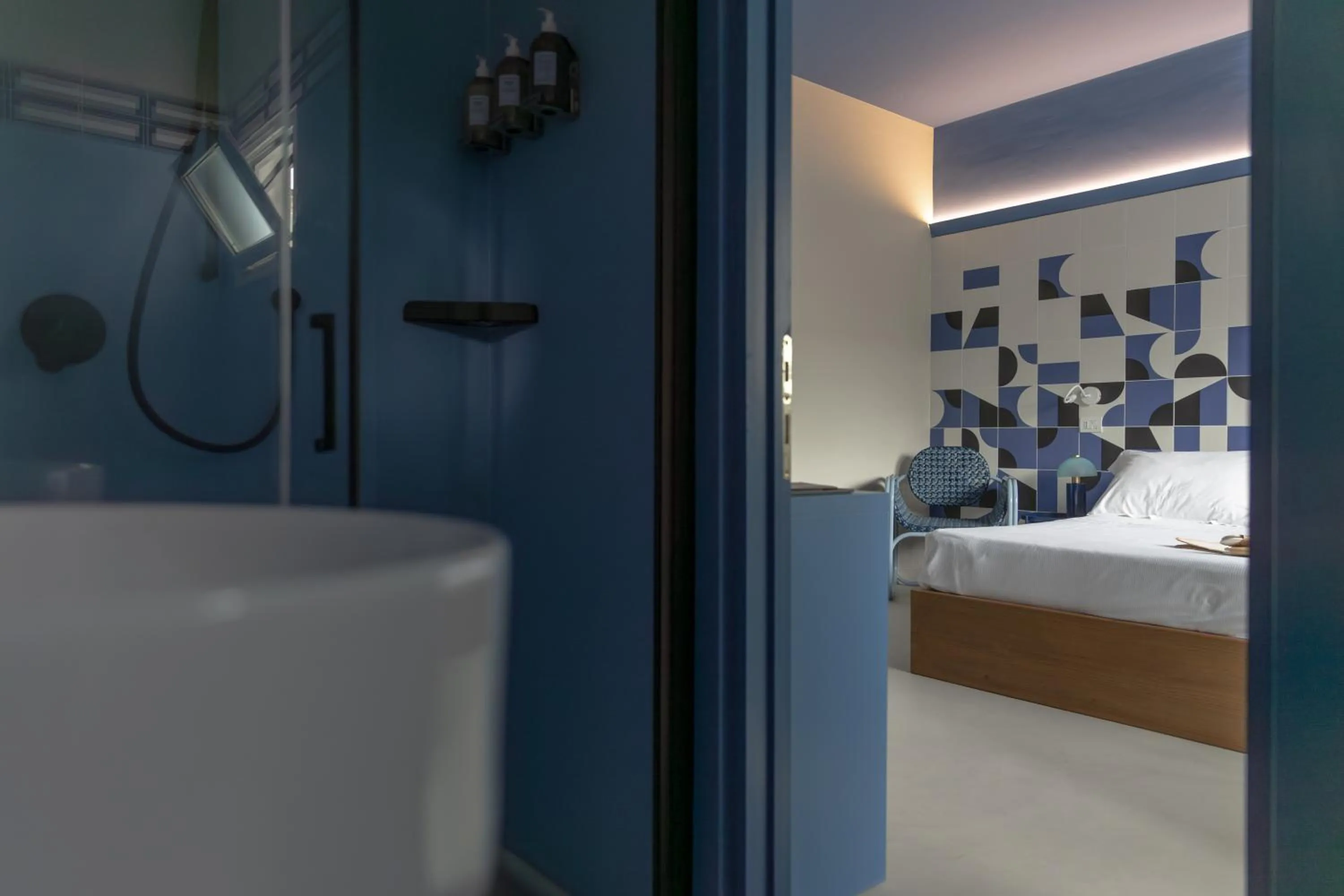 Bathroom, Bed in MARITTIMO Milano Marittima