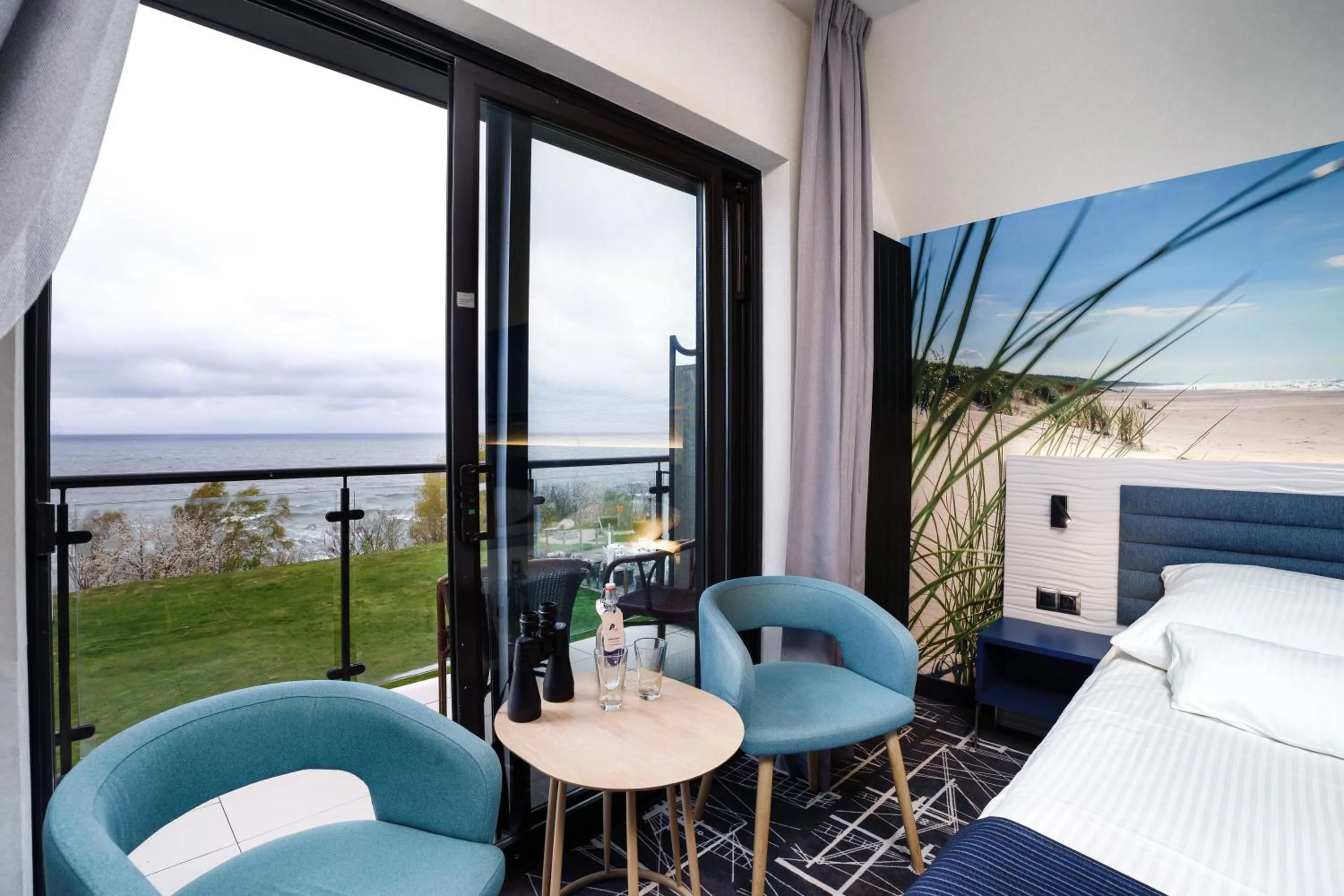 Sea view, Bed in Hotel Restauracja Faleza