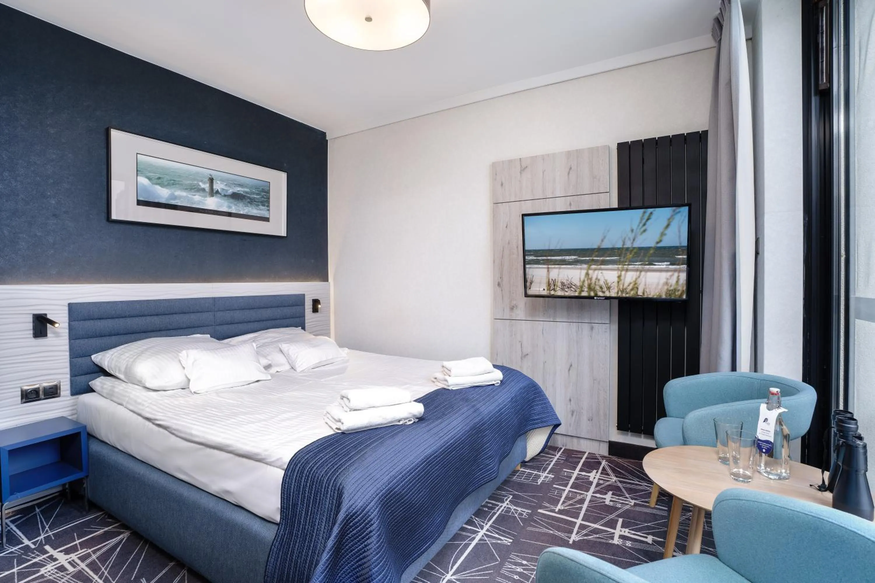 Seating area, Bed in Hotel Restauracja Faleza