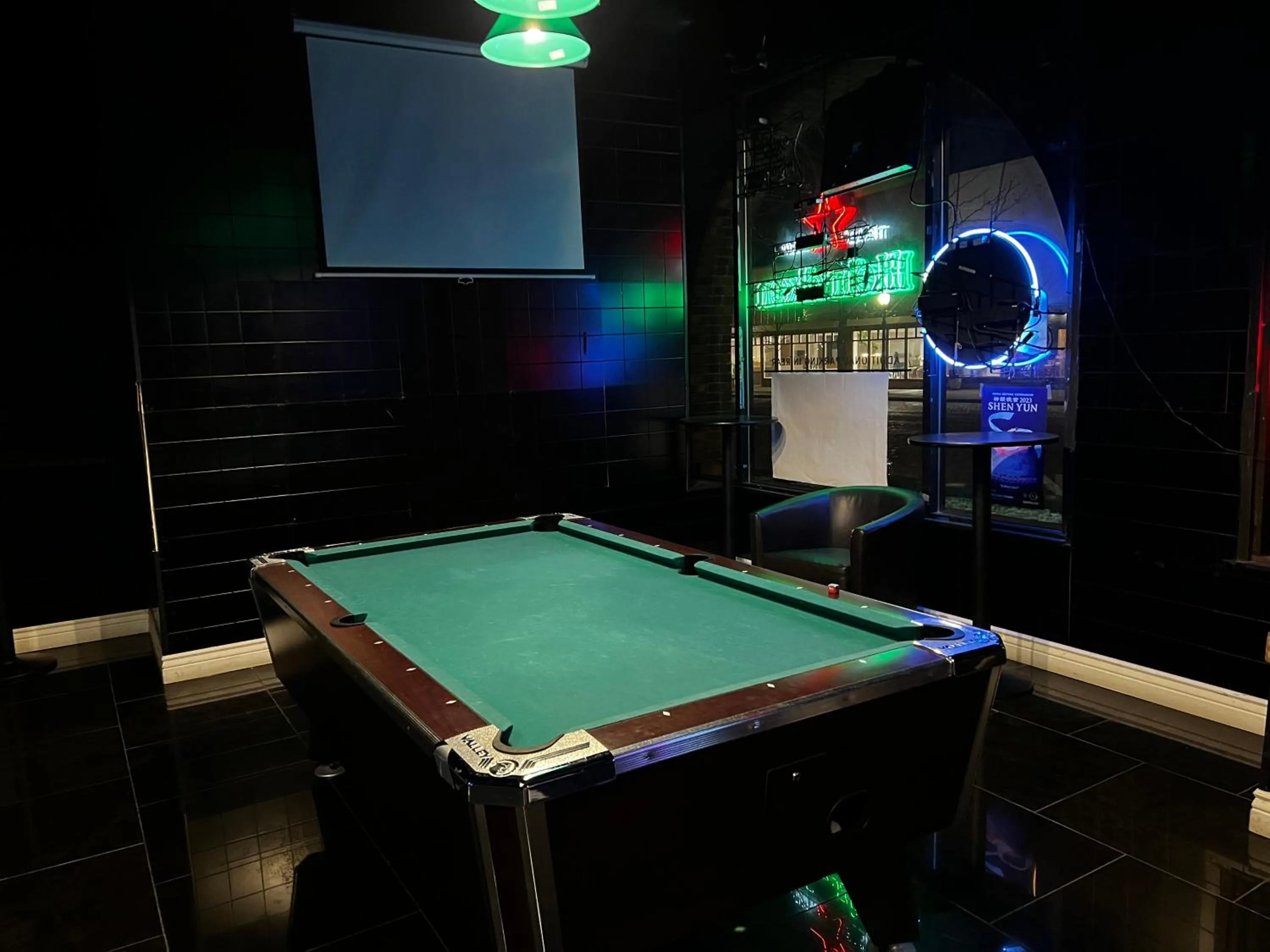 Billiard in Baymont by Wyndham Delavan Near Lake Geneva