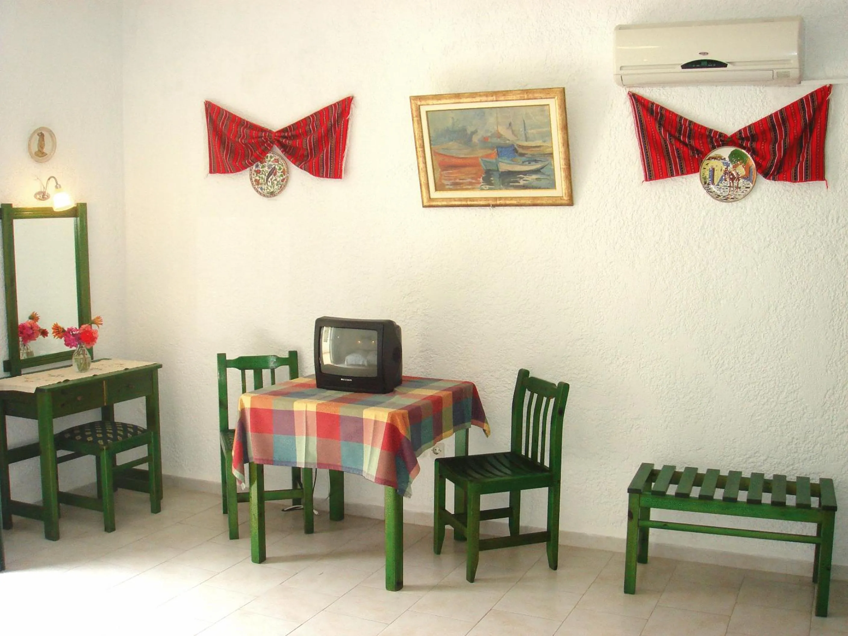 Decorative detail in Hotel Finiki View