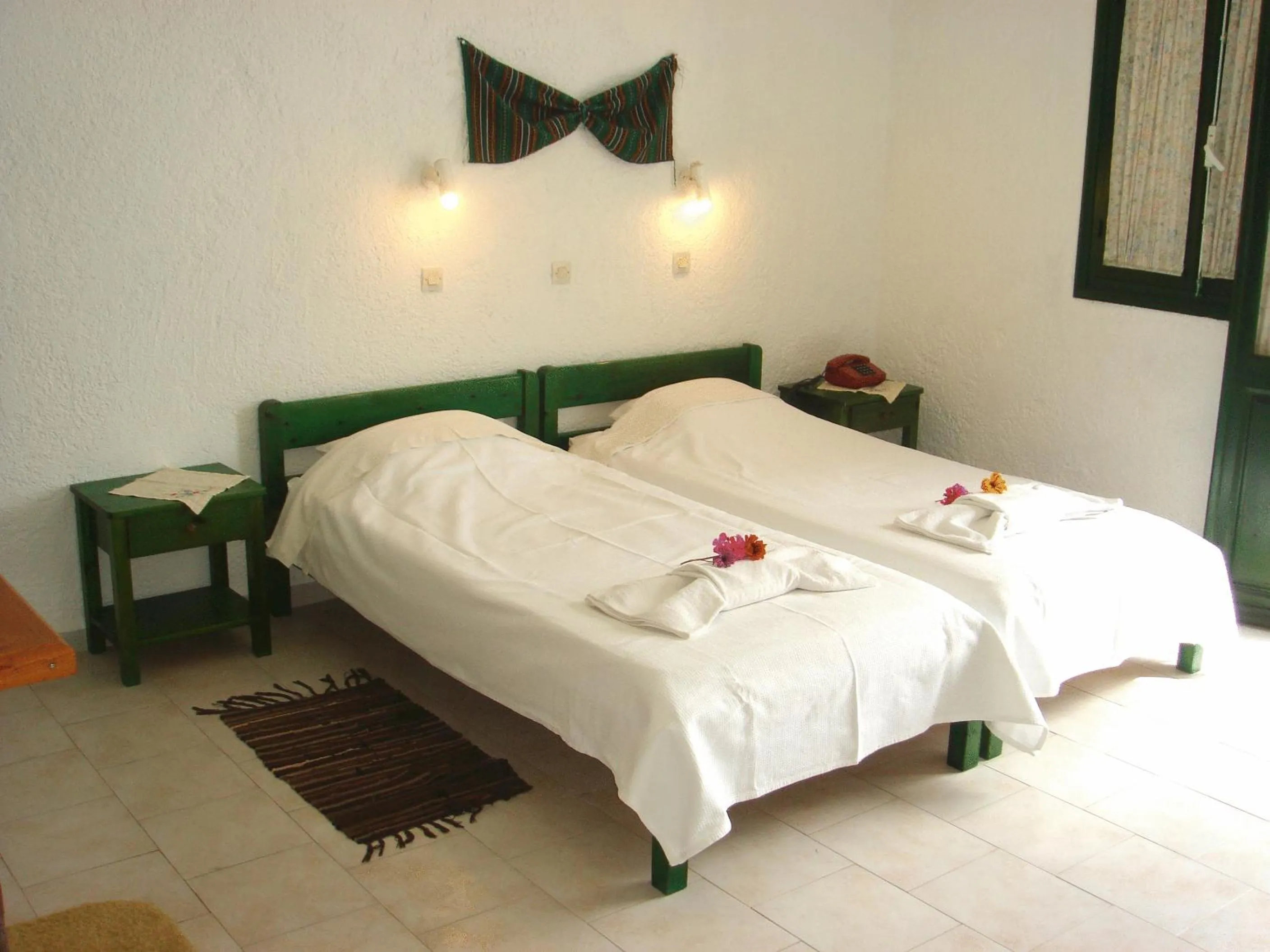 Bed in Hotel Finiki View