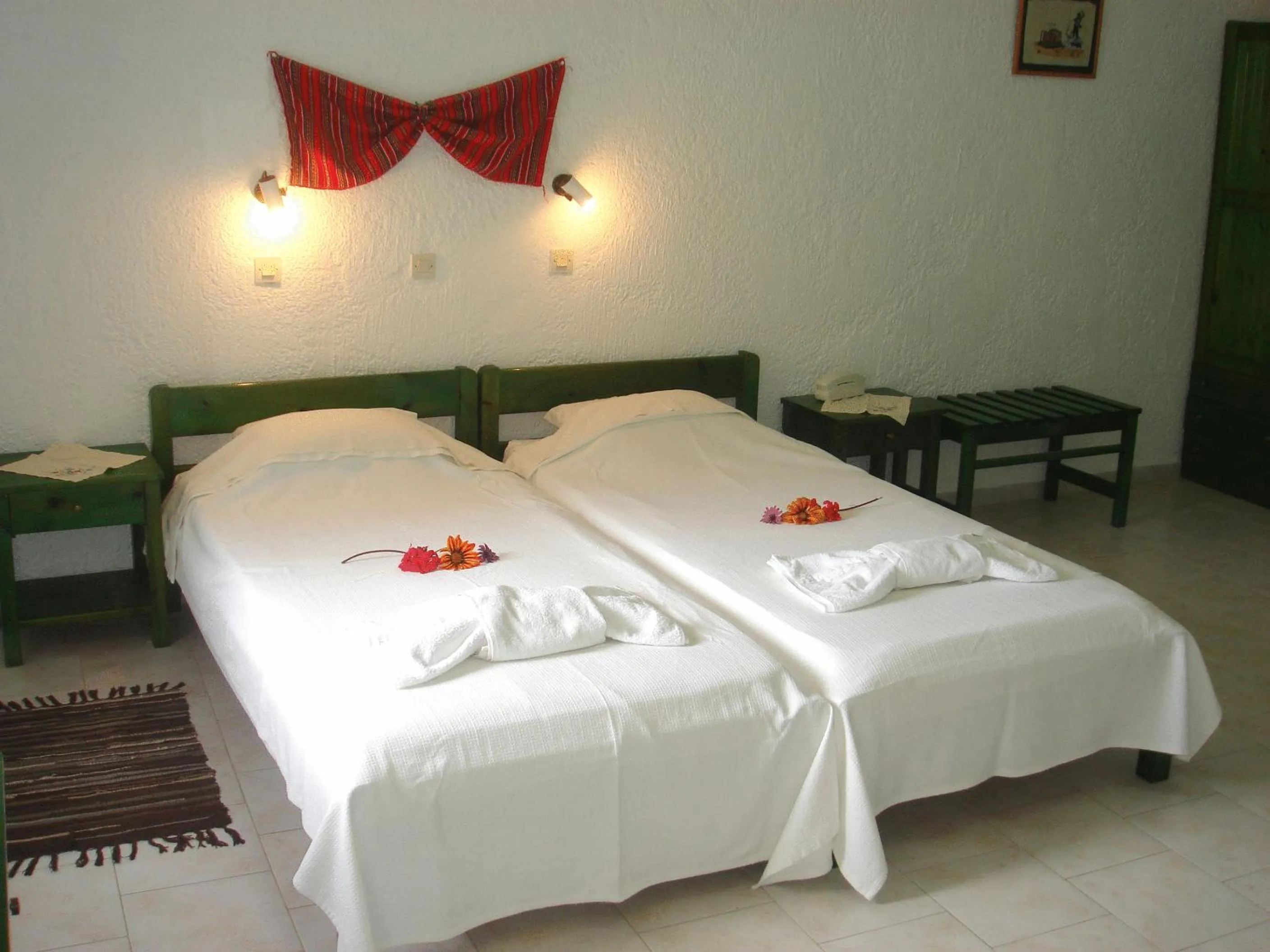 Bed in Hotel Finiki View