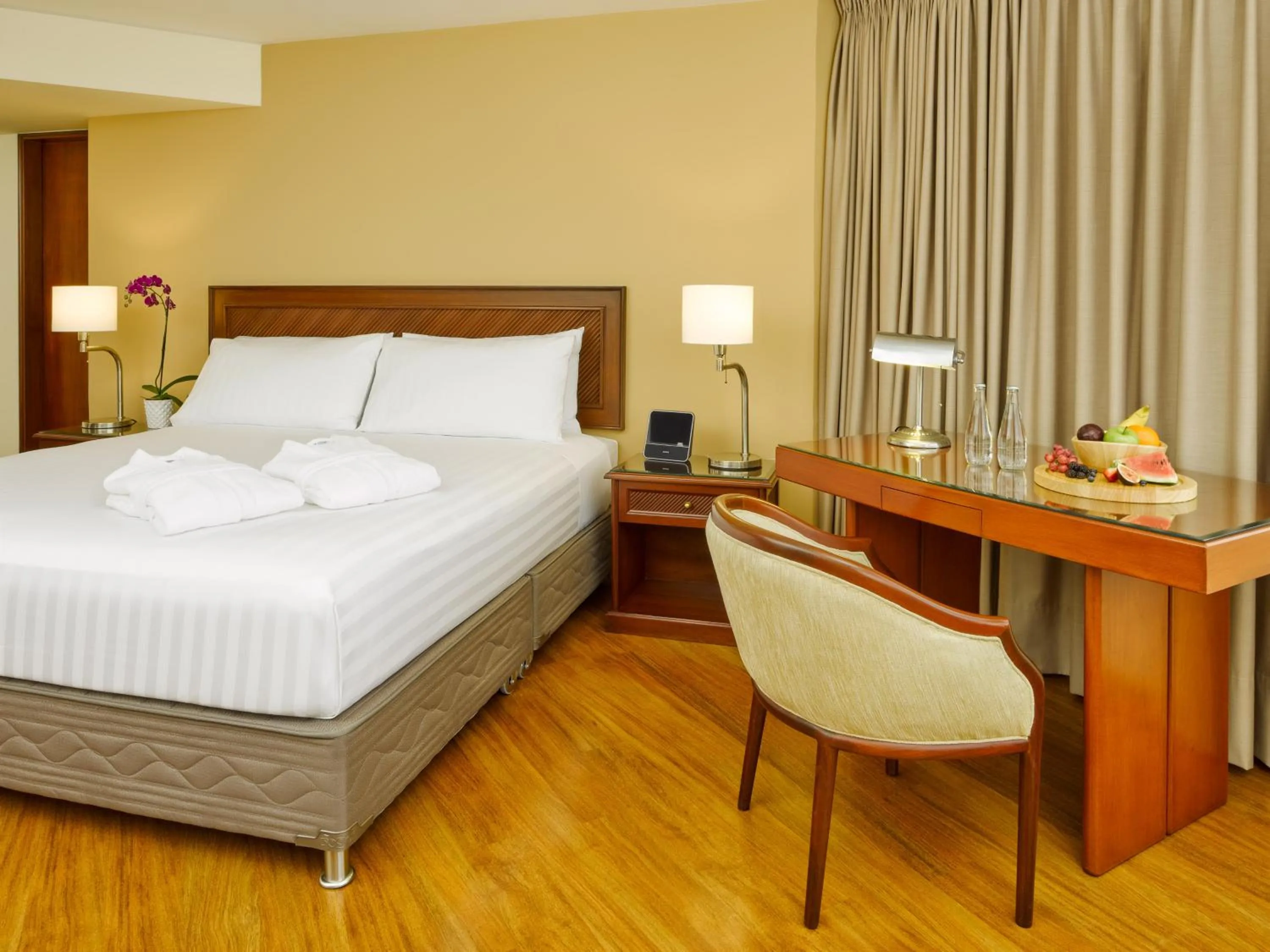 Bed in Hotel Estelar Miraflores