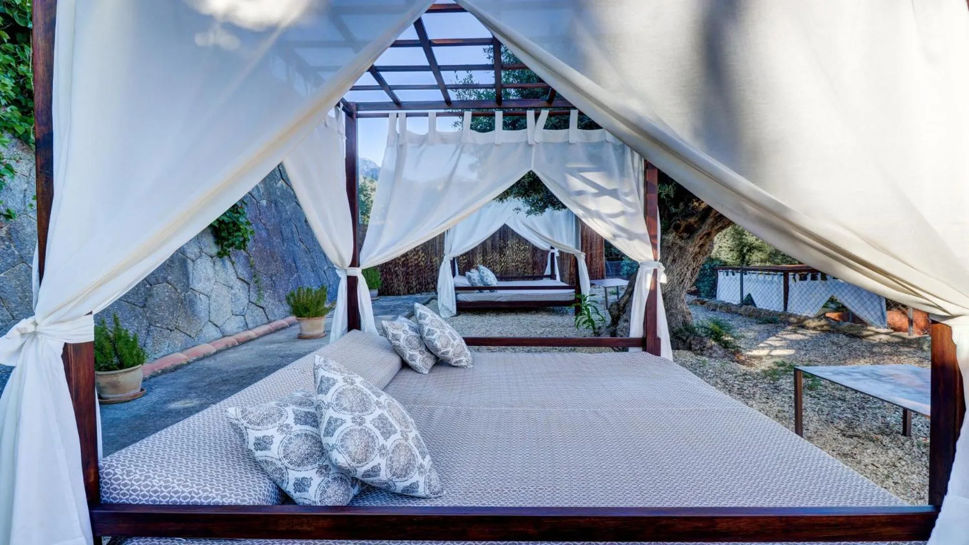 Garden, Bed in Hoposa Costa D'or - Adults Only