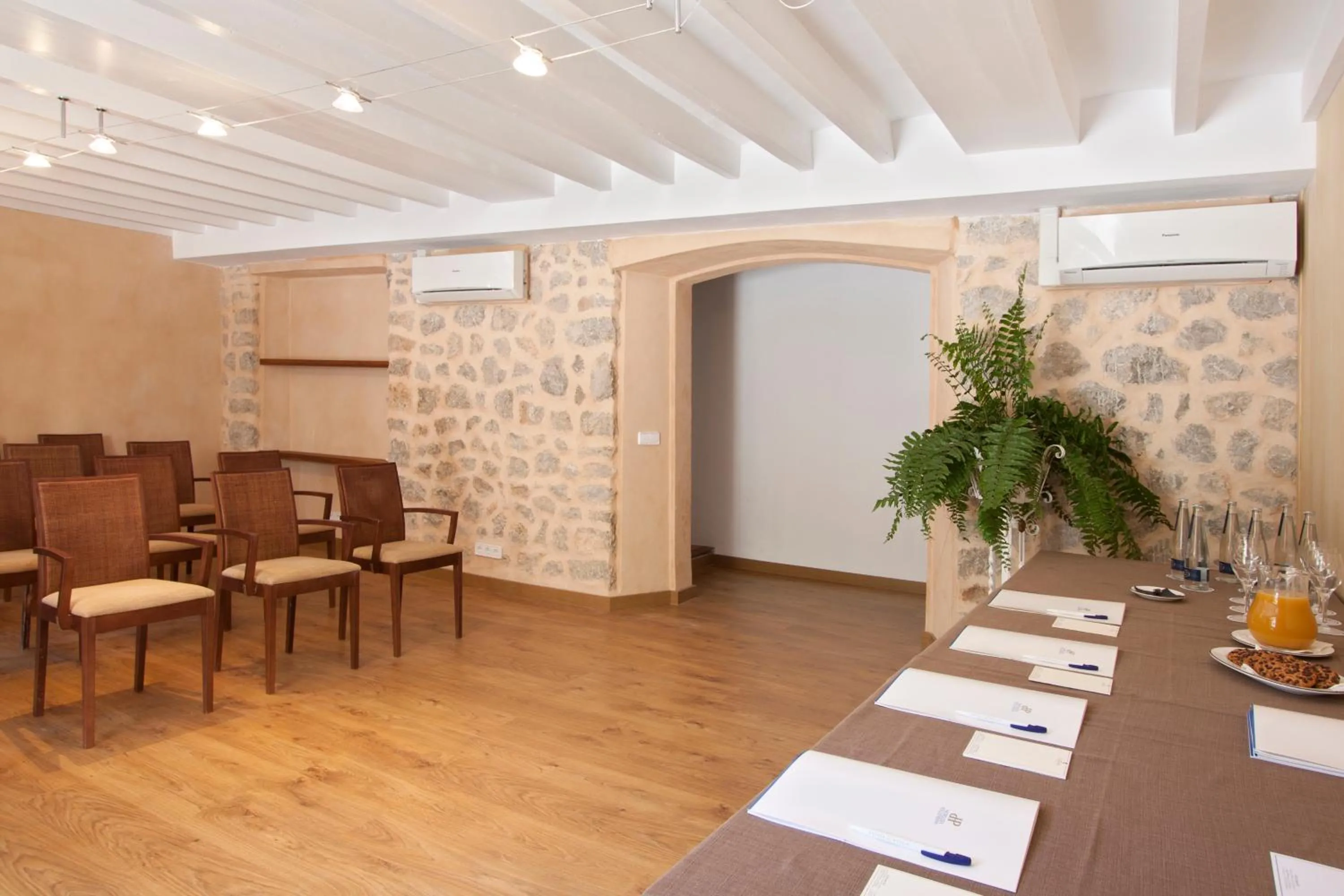Business facilities in Hoposa Costa D'or - Adults Only