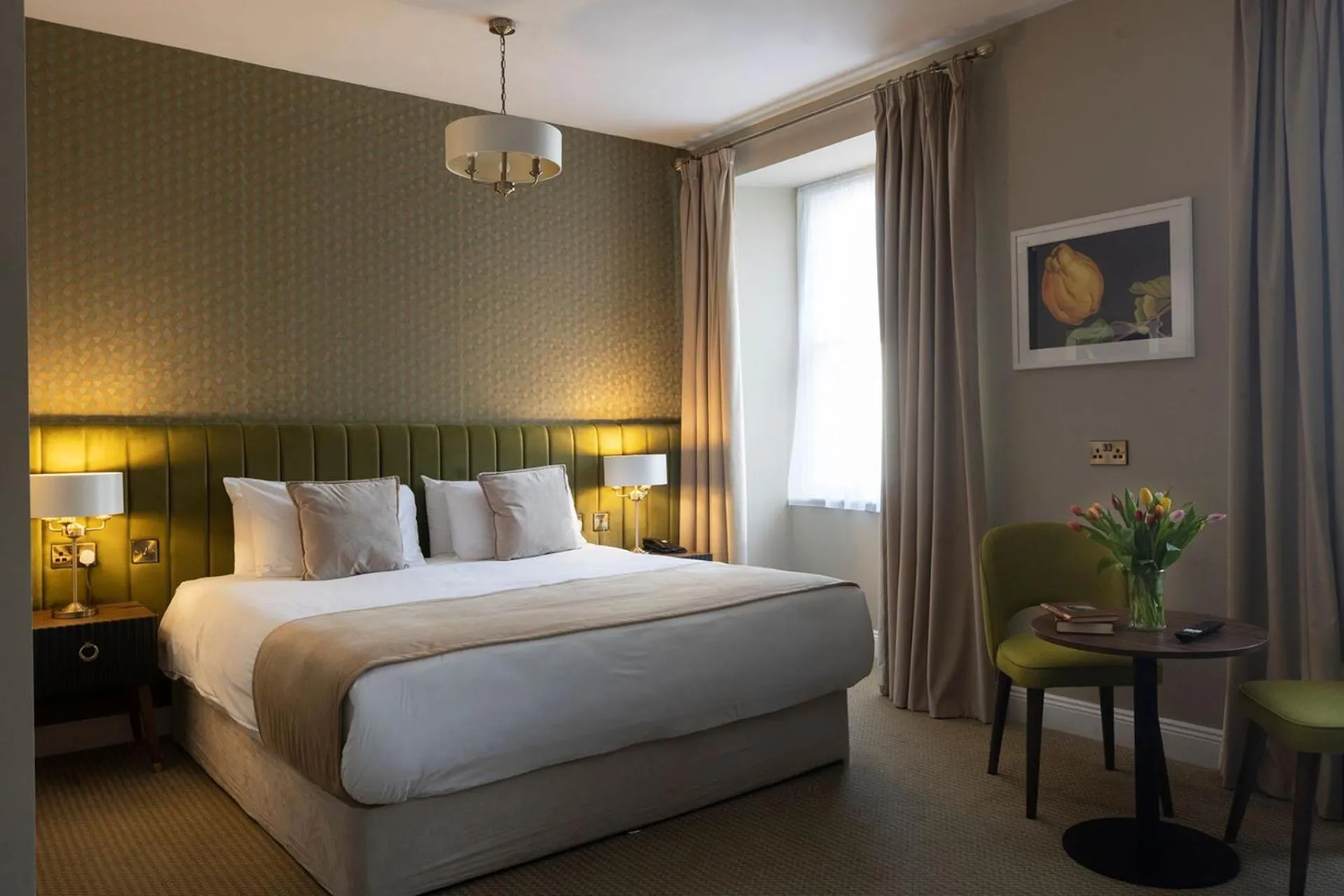 Bed in Cahir House Hotel