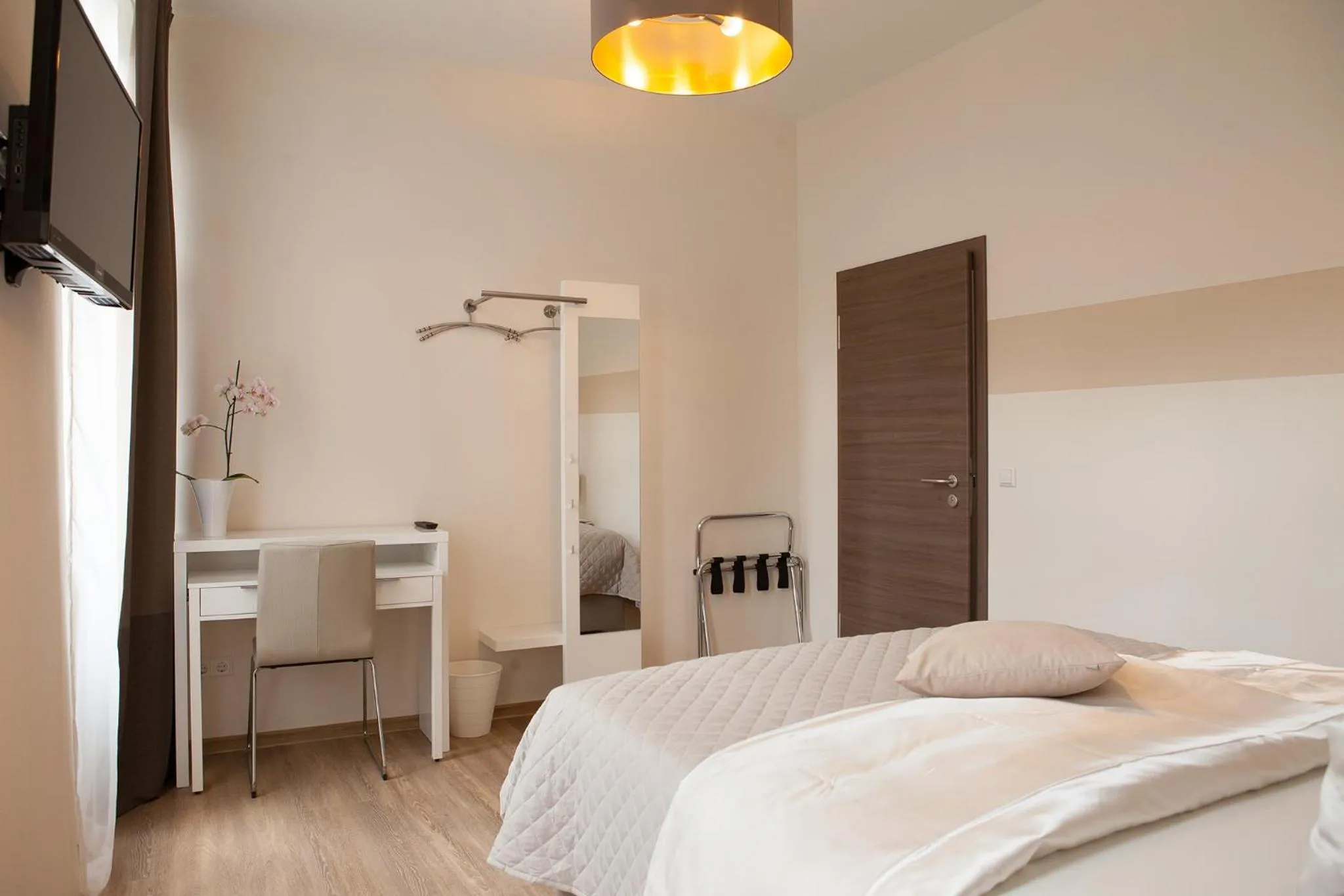 Photo of the whole room in Hotel Ravene