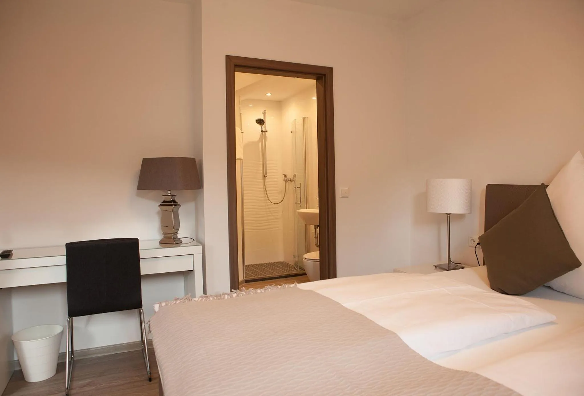 Photo of the whole room in Hotel Ravene