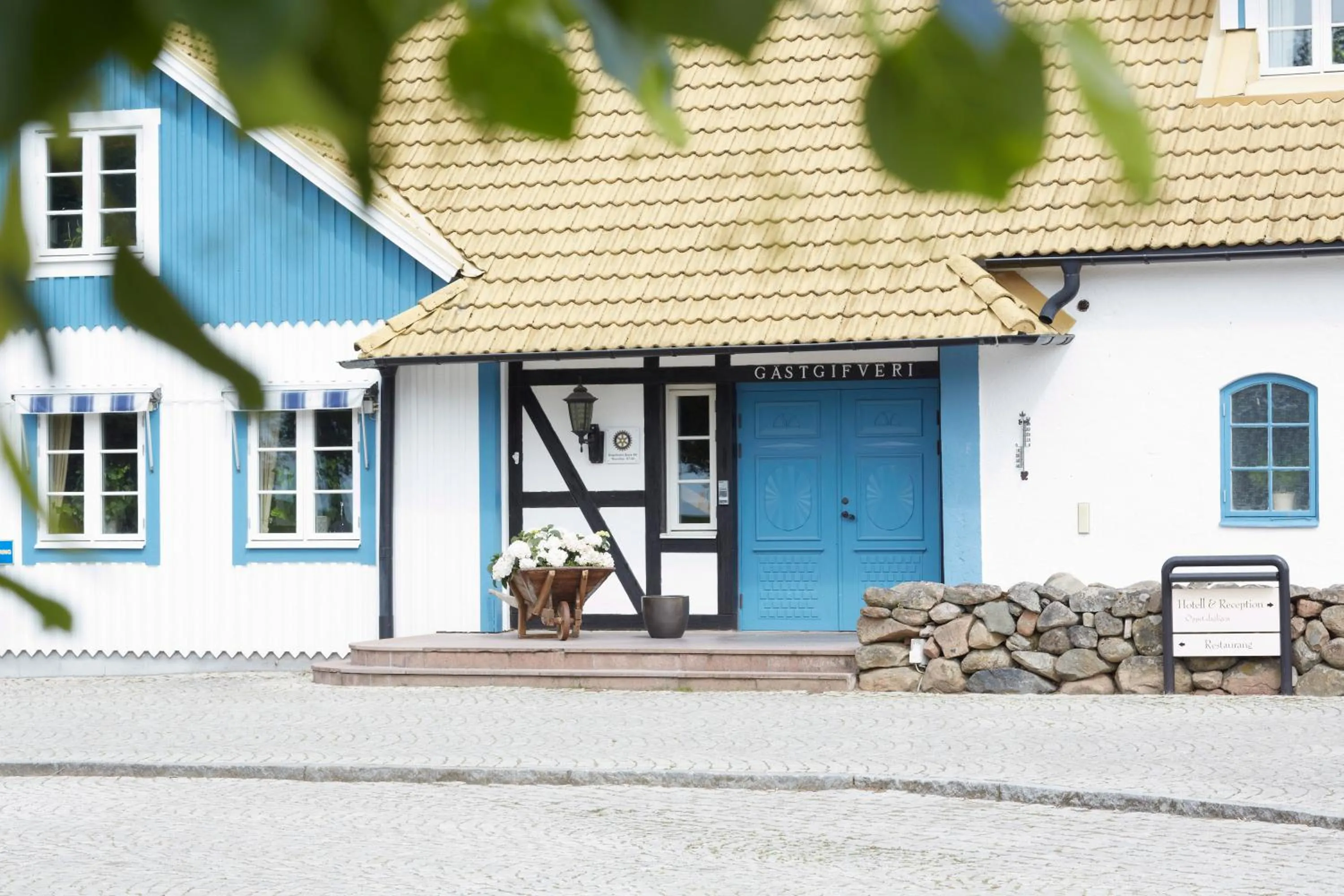 Property building in Margretetorps Gästgifvaregård