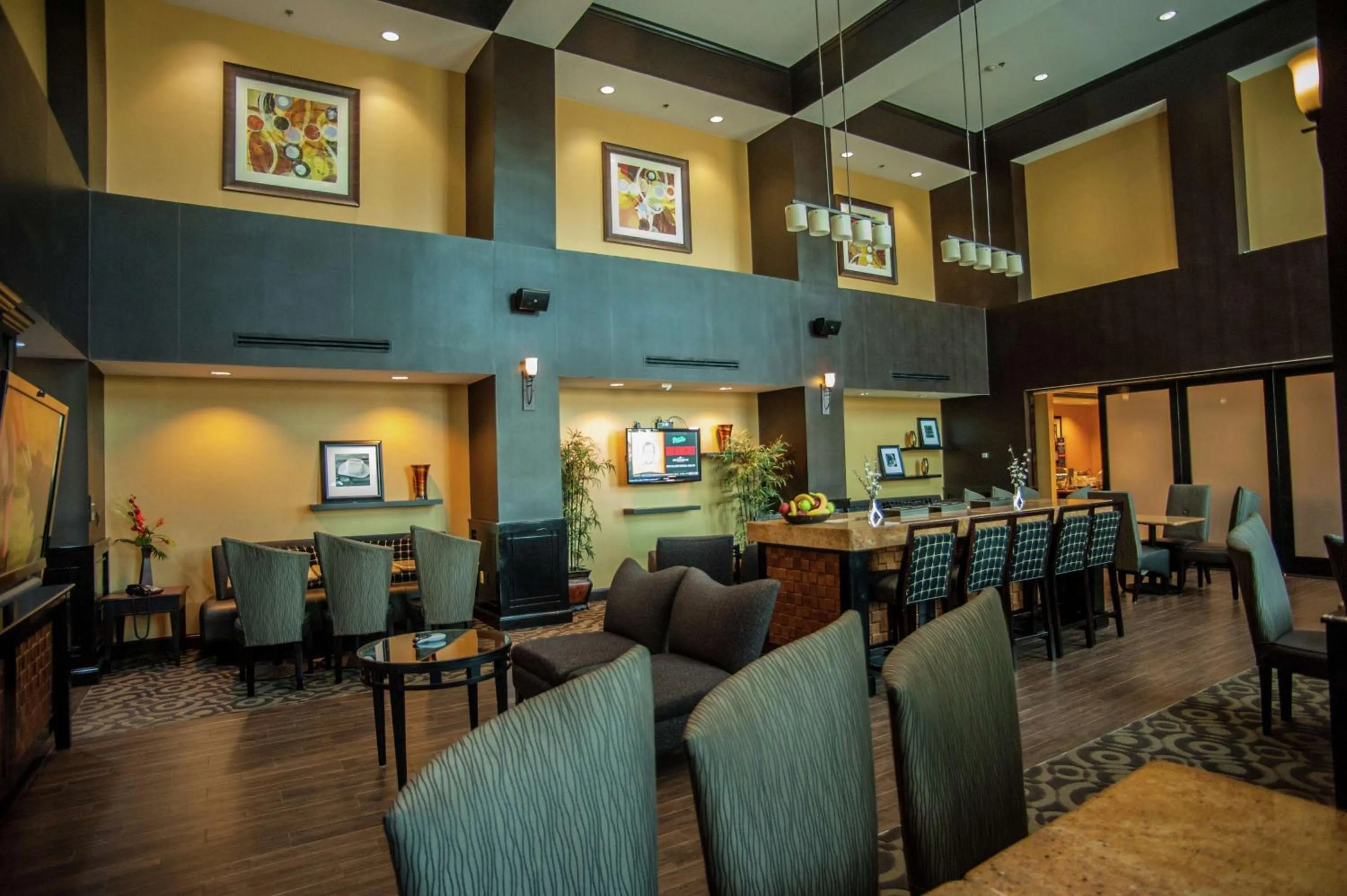 Lobby or reception in Hampton Inn & Suites Palestine