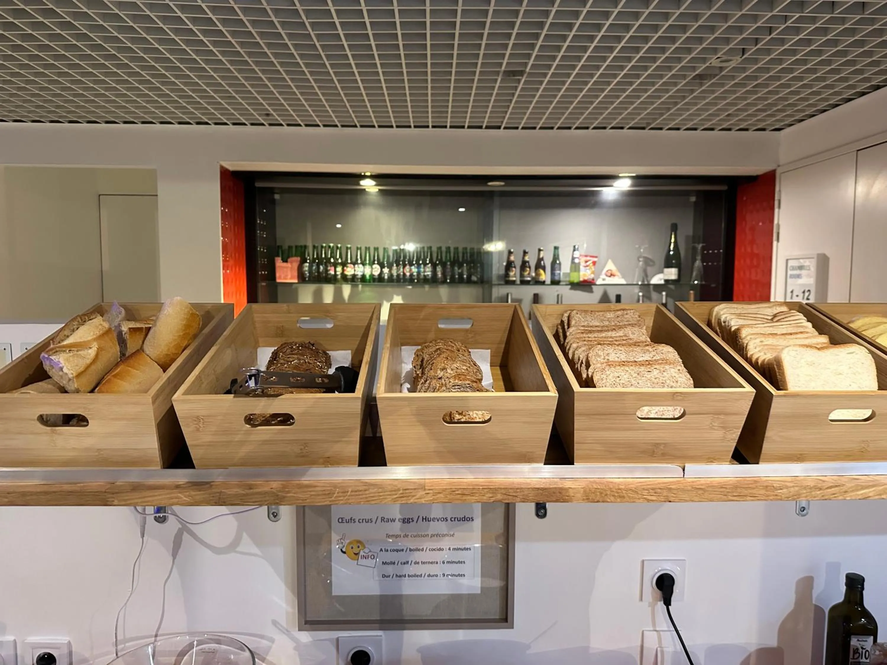 Breakfast in Brit Hotel Porte d'Espagne