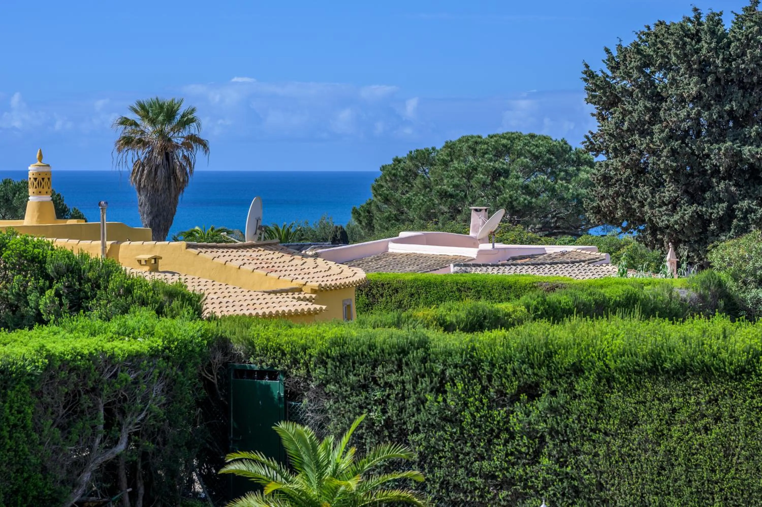 Sea view in Canavial I & II Apartamentos