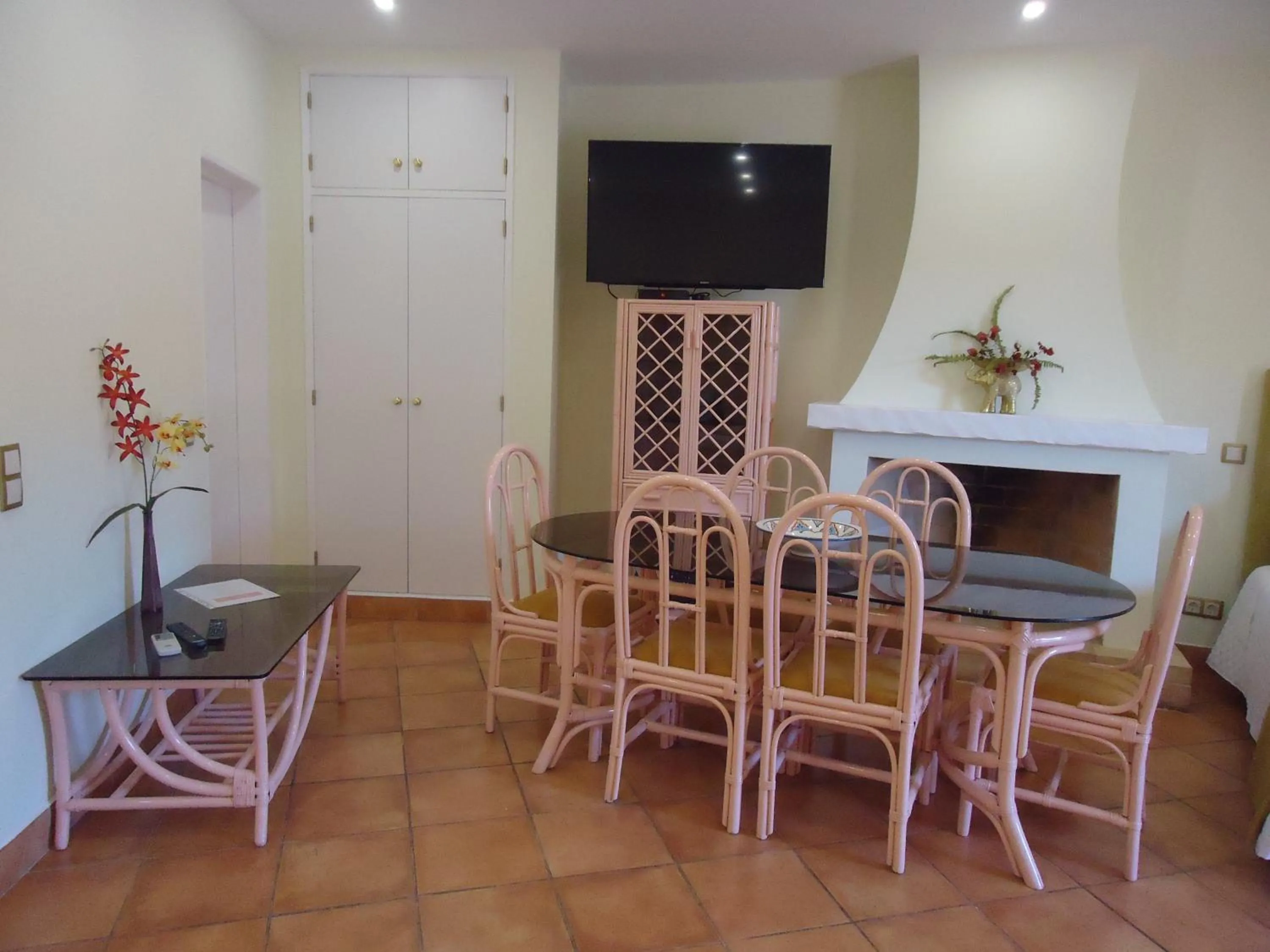 Bedroom in Canavial I & II Apartamentos