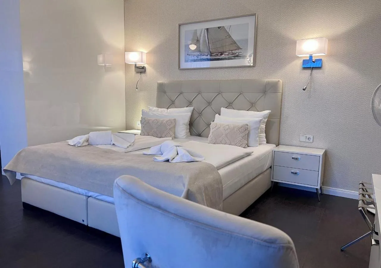 Junior Suite with Ocean View in Hotel Resort Märkisches Meer