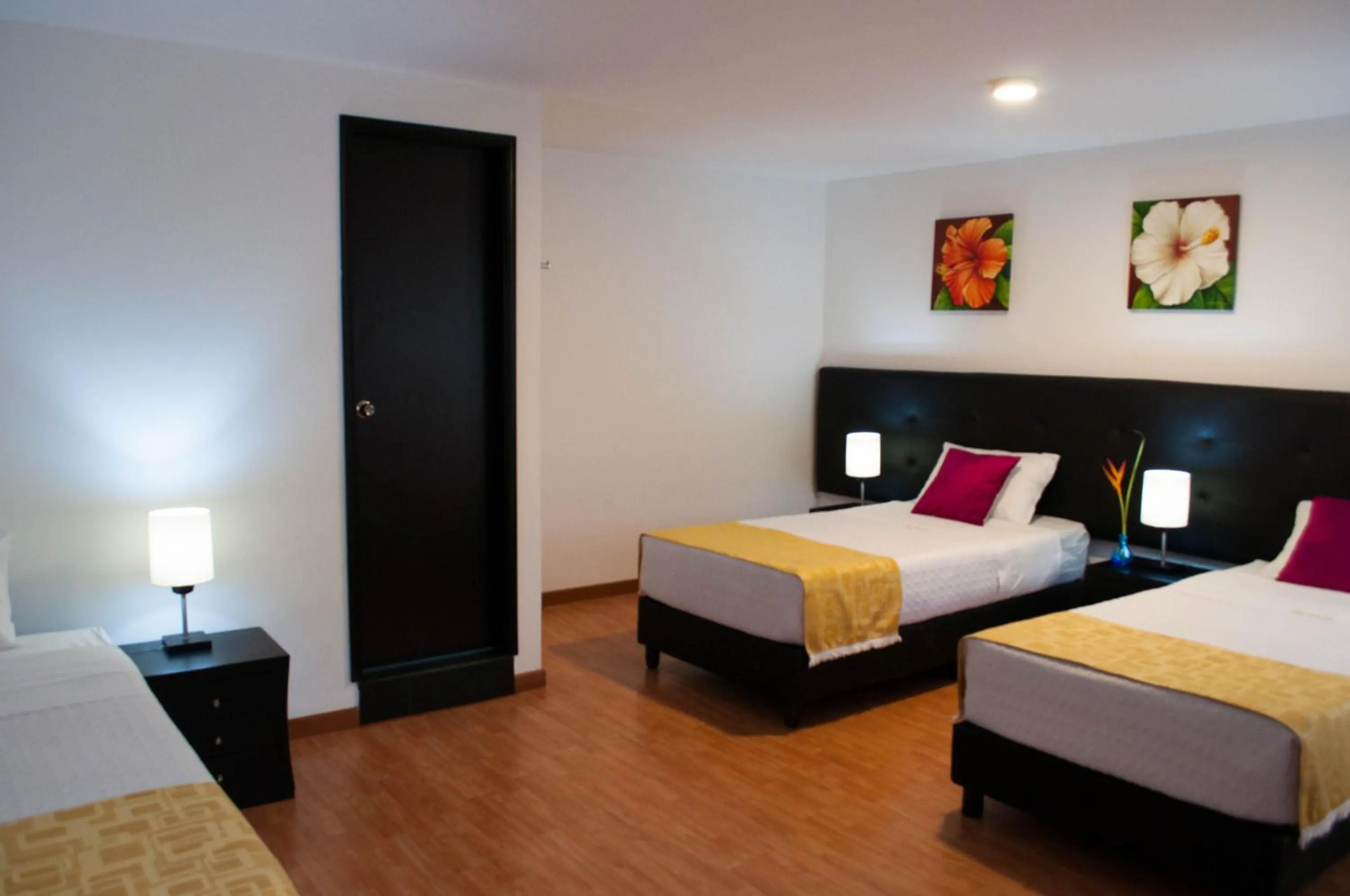 Photo of the whole room, Bed in Hotel Ferias Park