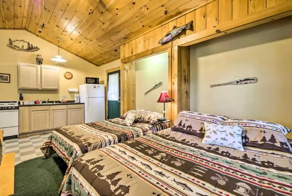 Bed in Nantahala Cabins