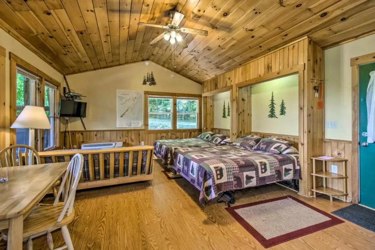 Bed in Nantahala Cabins