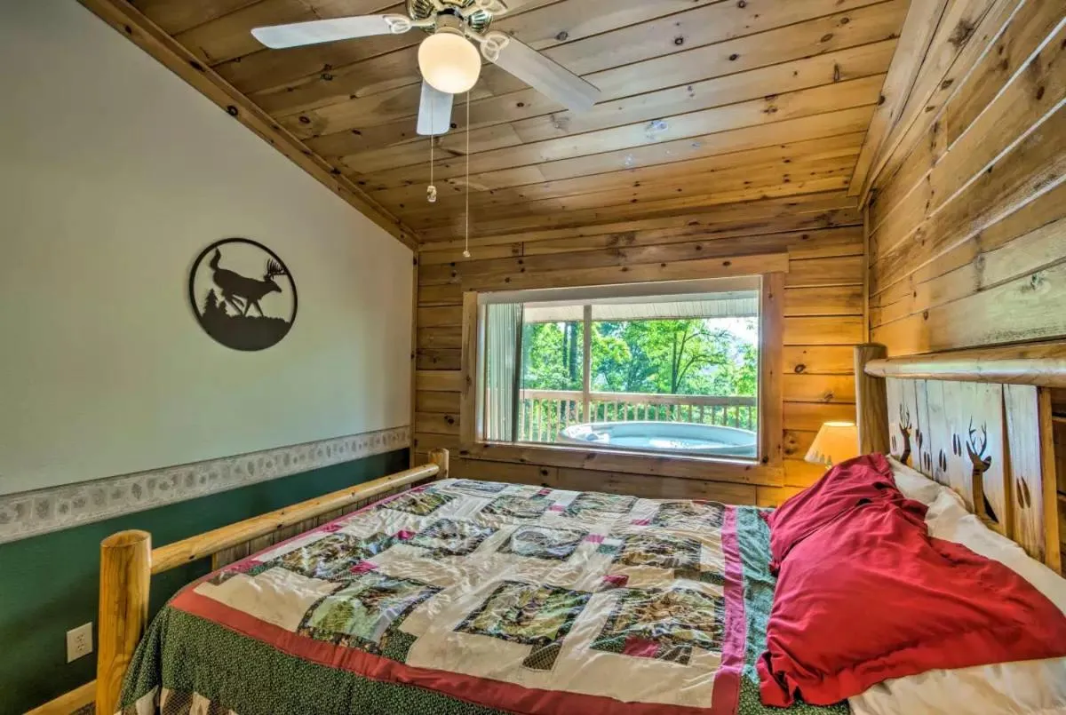 Bed in Nantahala Cabins