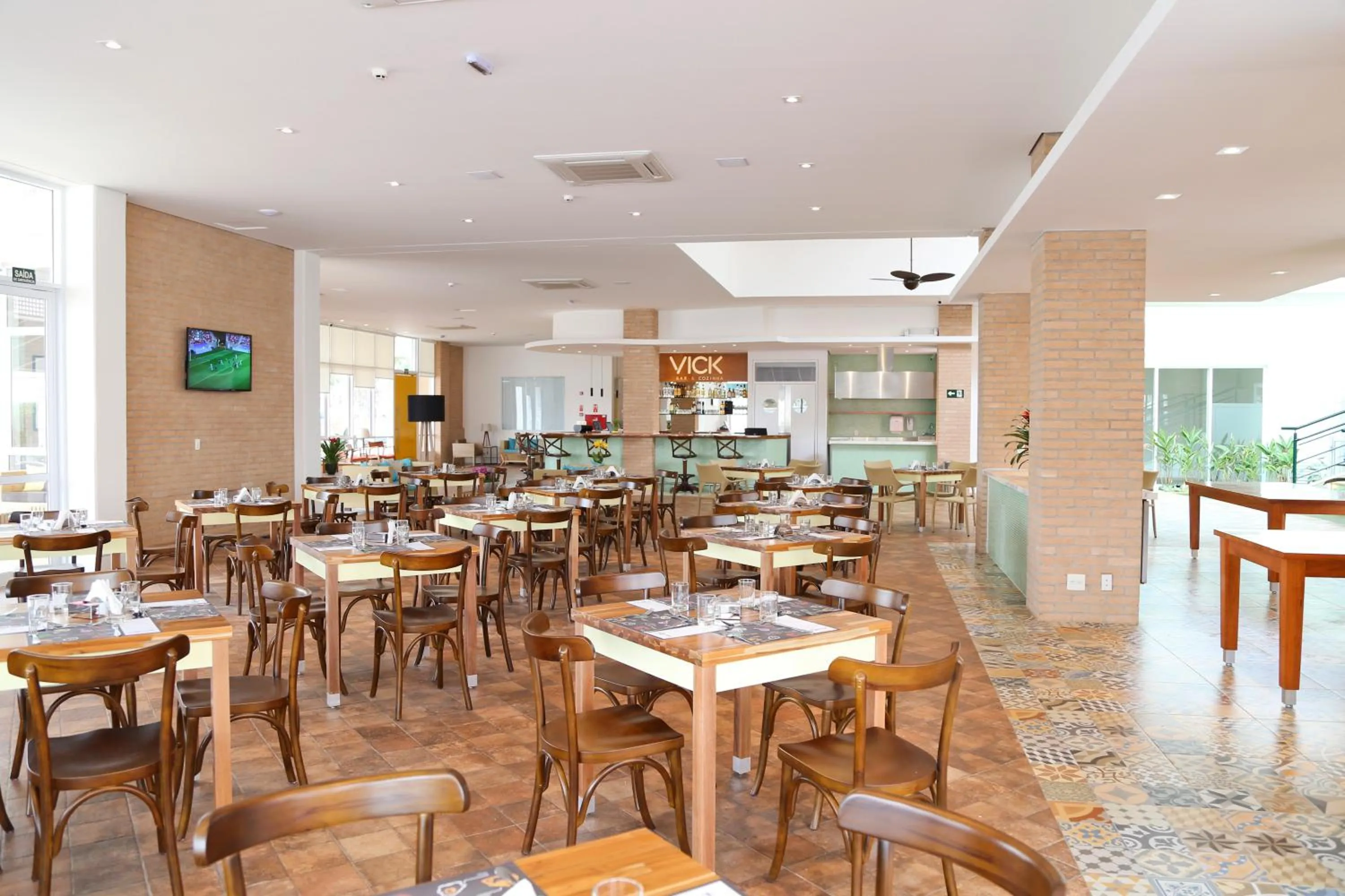 Restaurant/places to eat in Vitória Hotel Express Dom Pedro