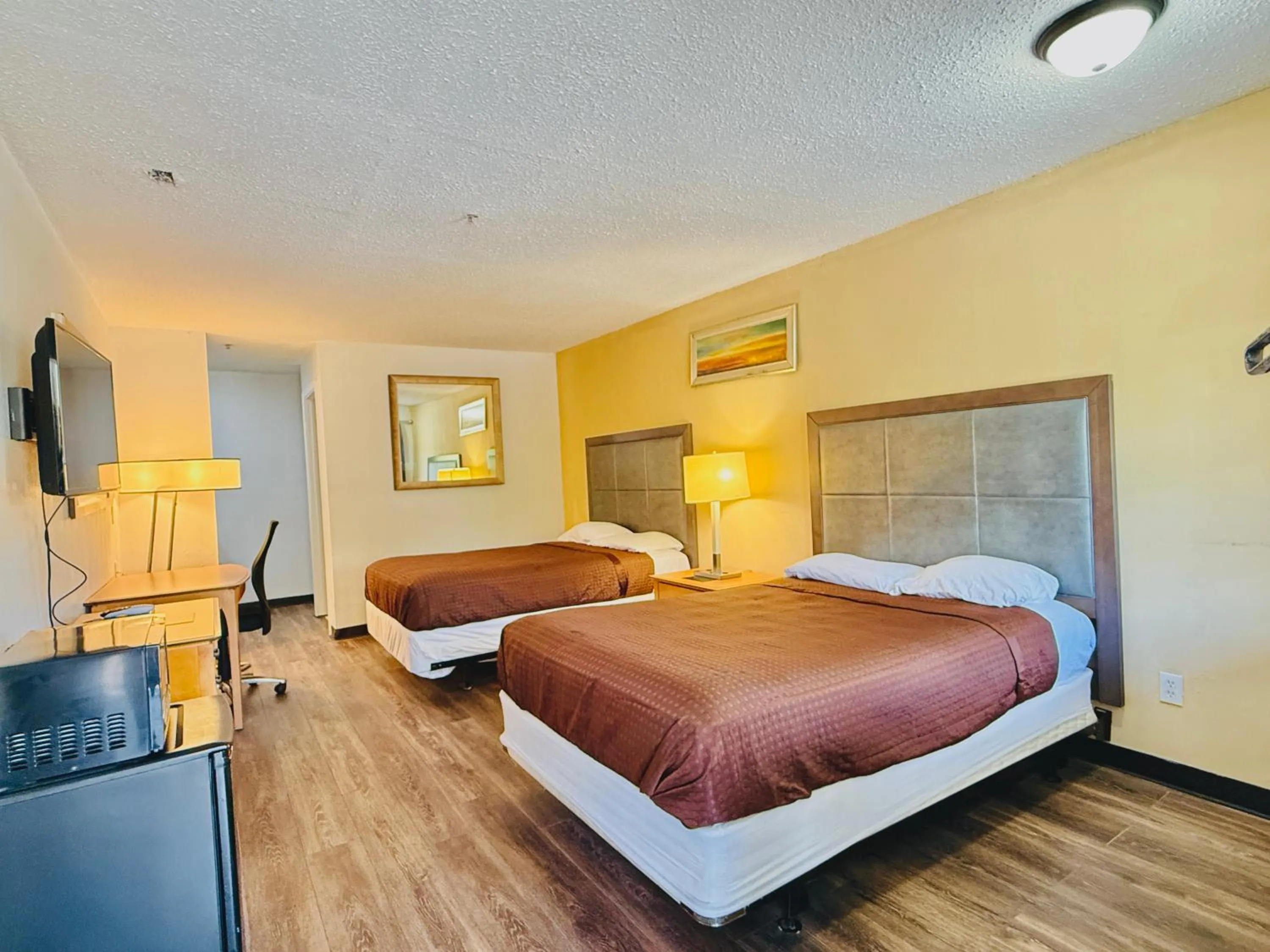 Bedroom, Bed in Woodbridge Inn By OYO Rome