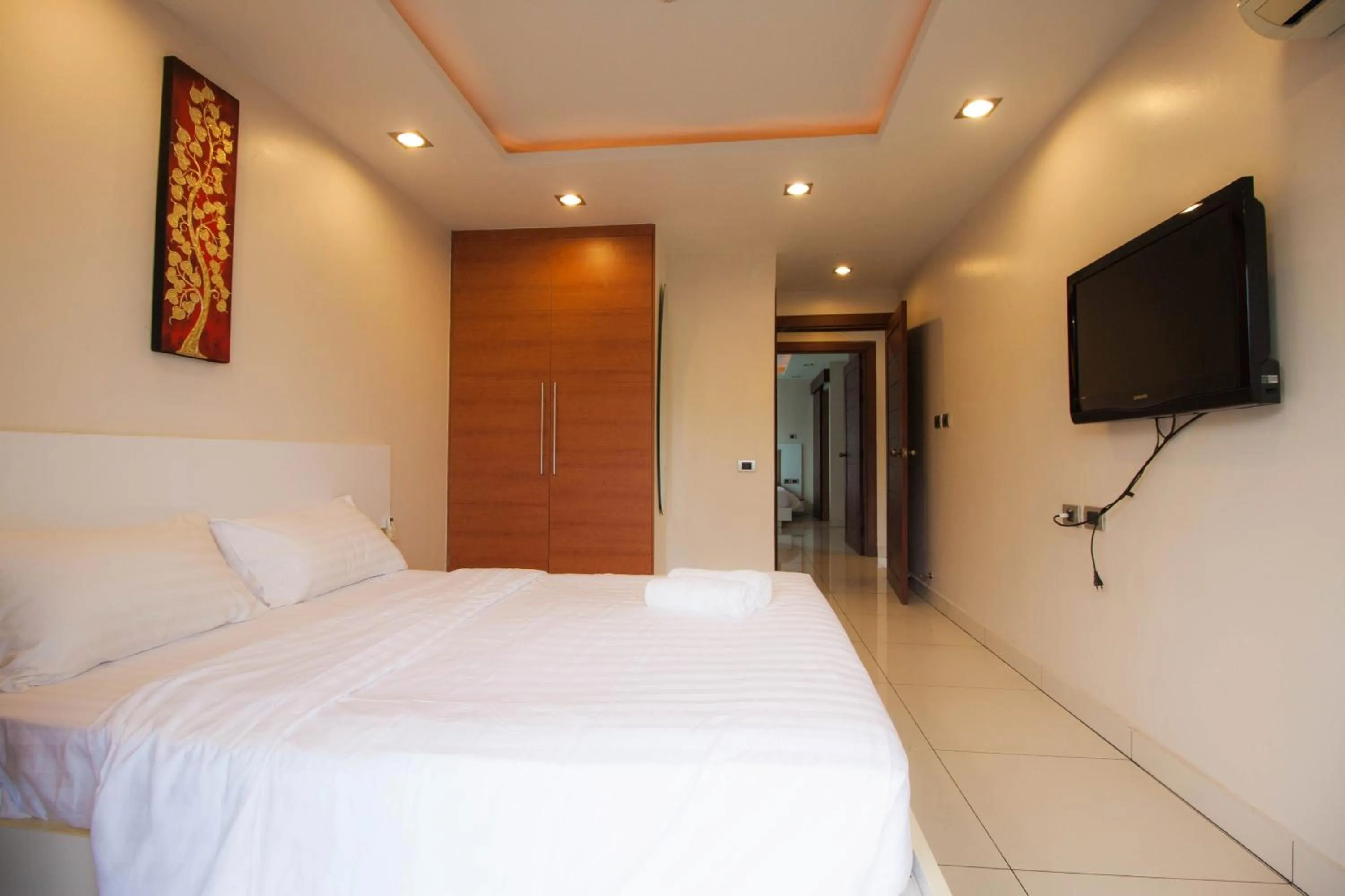 Bedroom, Bed in Hyde Park Residence by Pattaya Sunny rentals