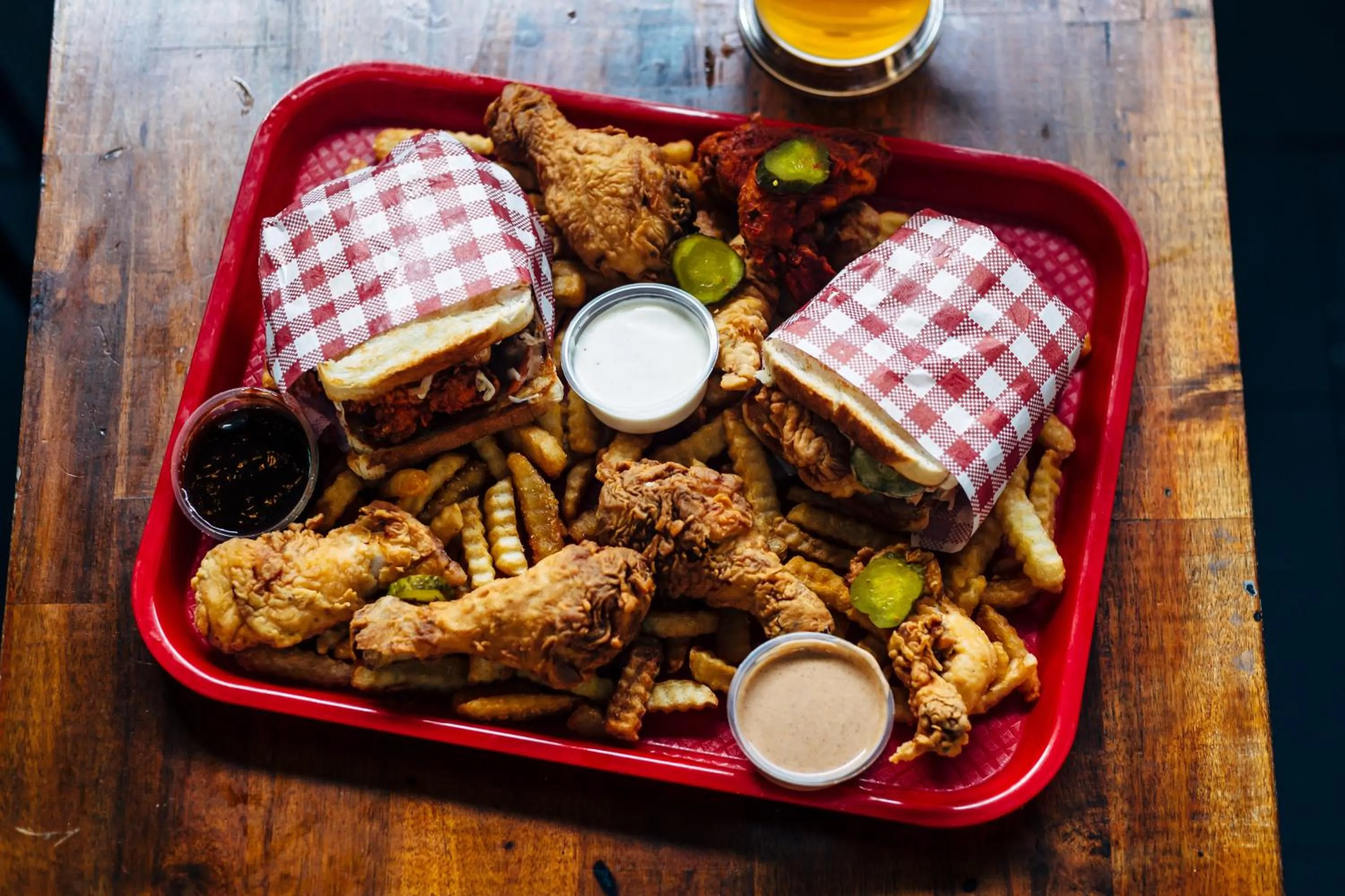 Restaurant/places to eat in Newcastle Hotel