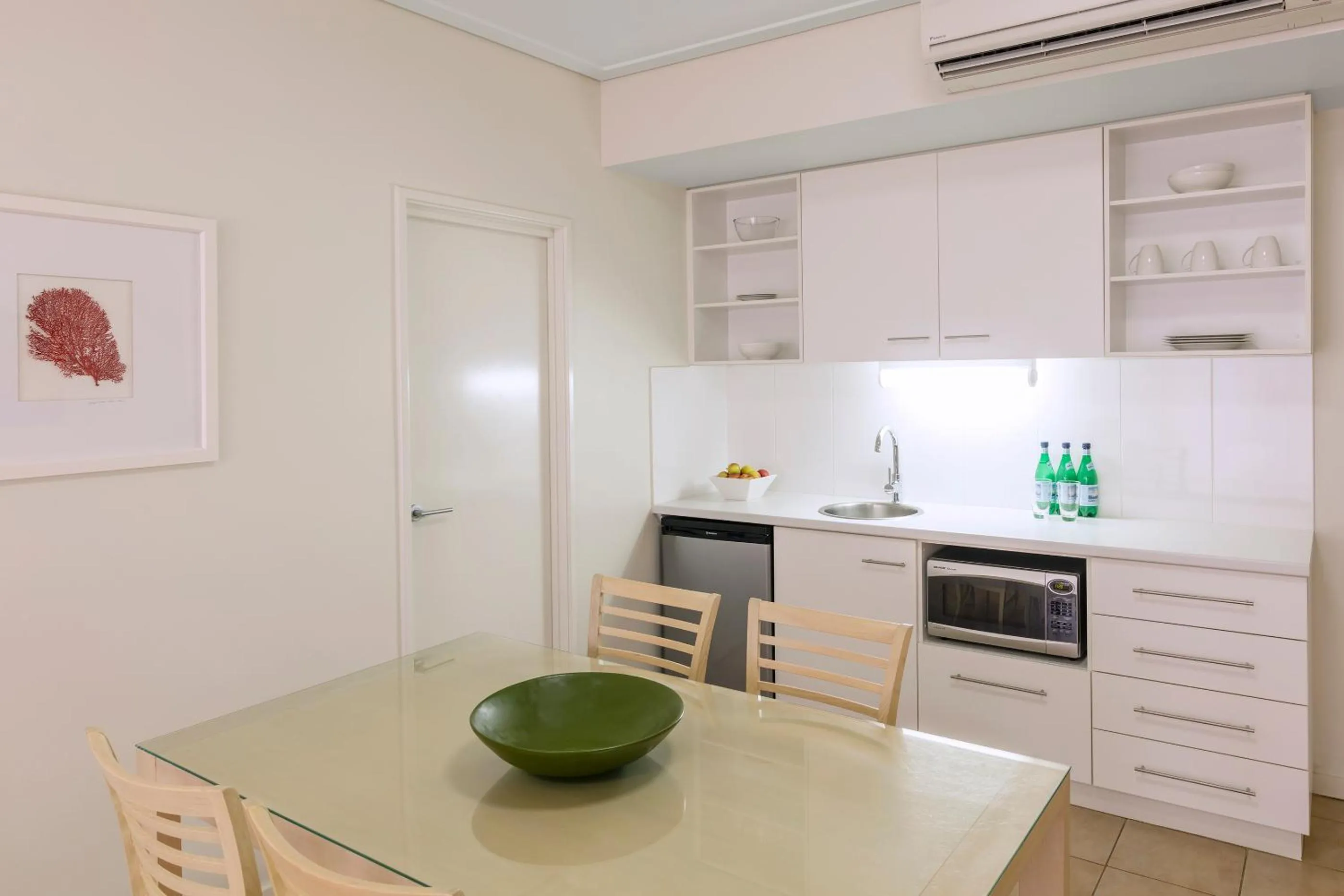 Kitchen or kitchenette in Nesuto Geraldton
