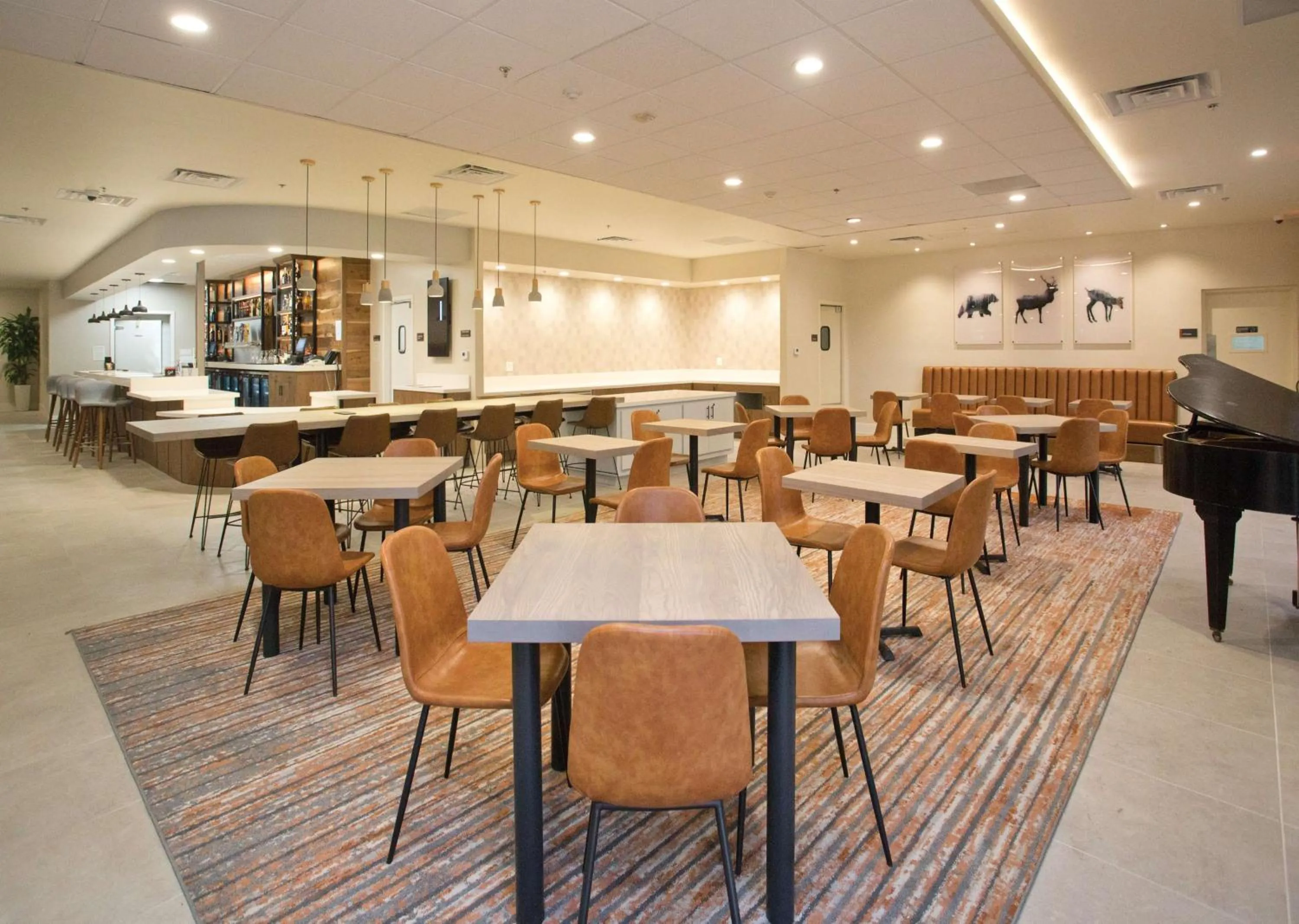 Restaurant/places to eat in Doubletree By Hilton Chico, Ca