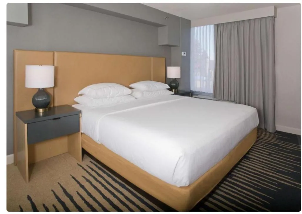 Bed in Doubletree By Hilton Chico, Ca