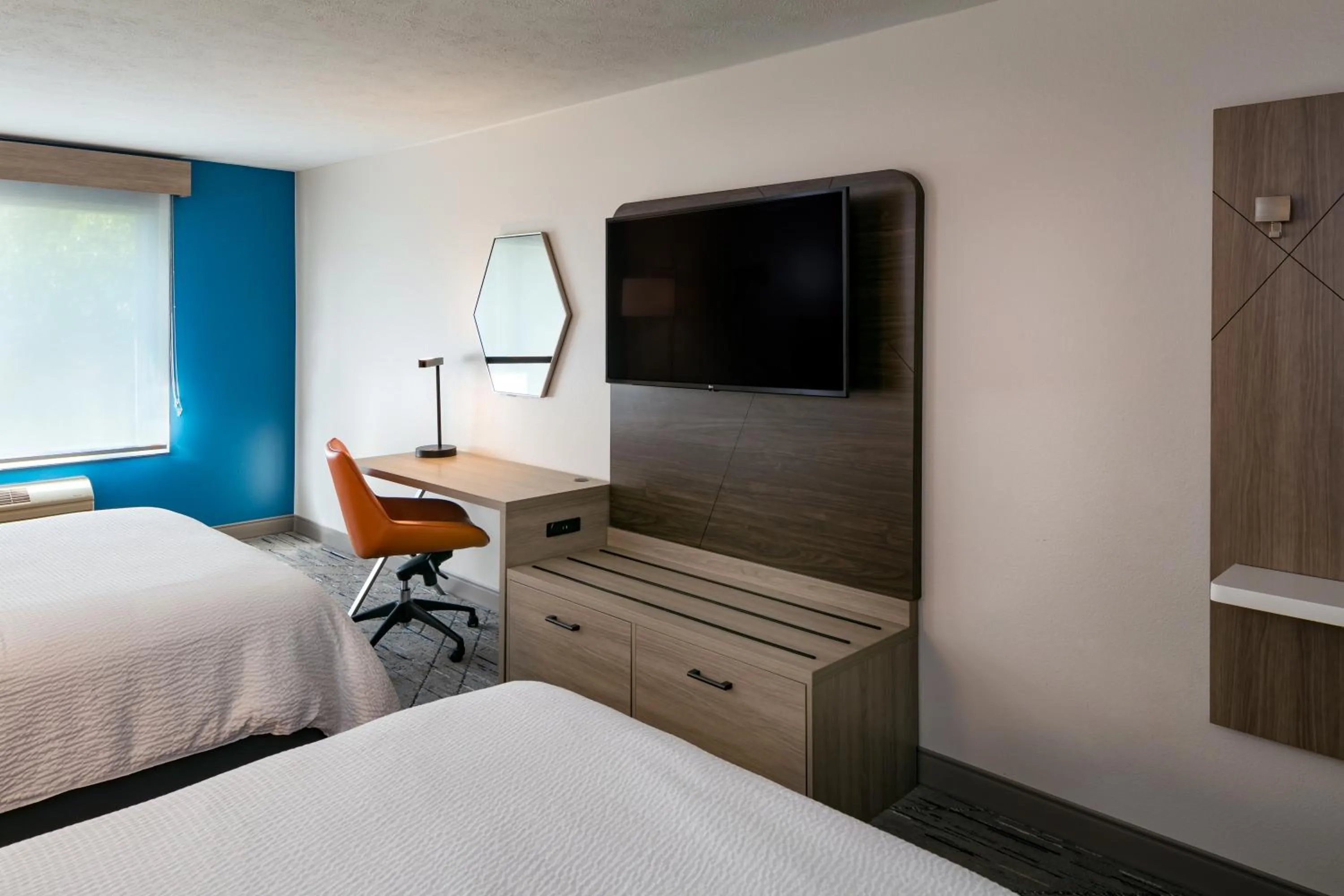 TV and multimedia, Bed in Holiday Inn Express Lewiston by IHG