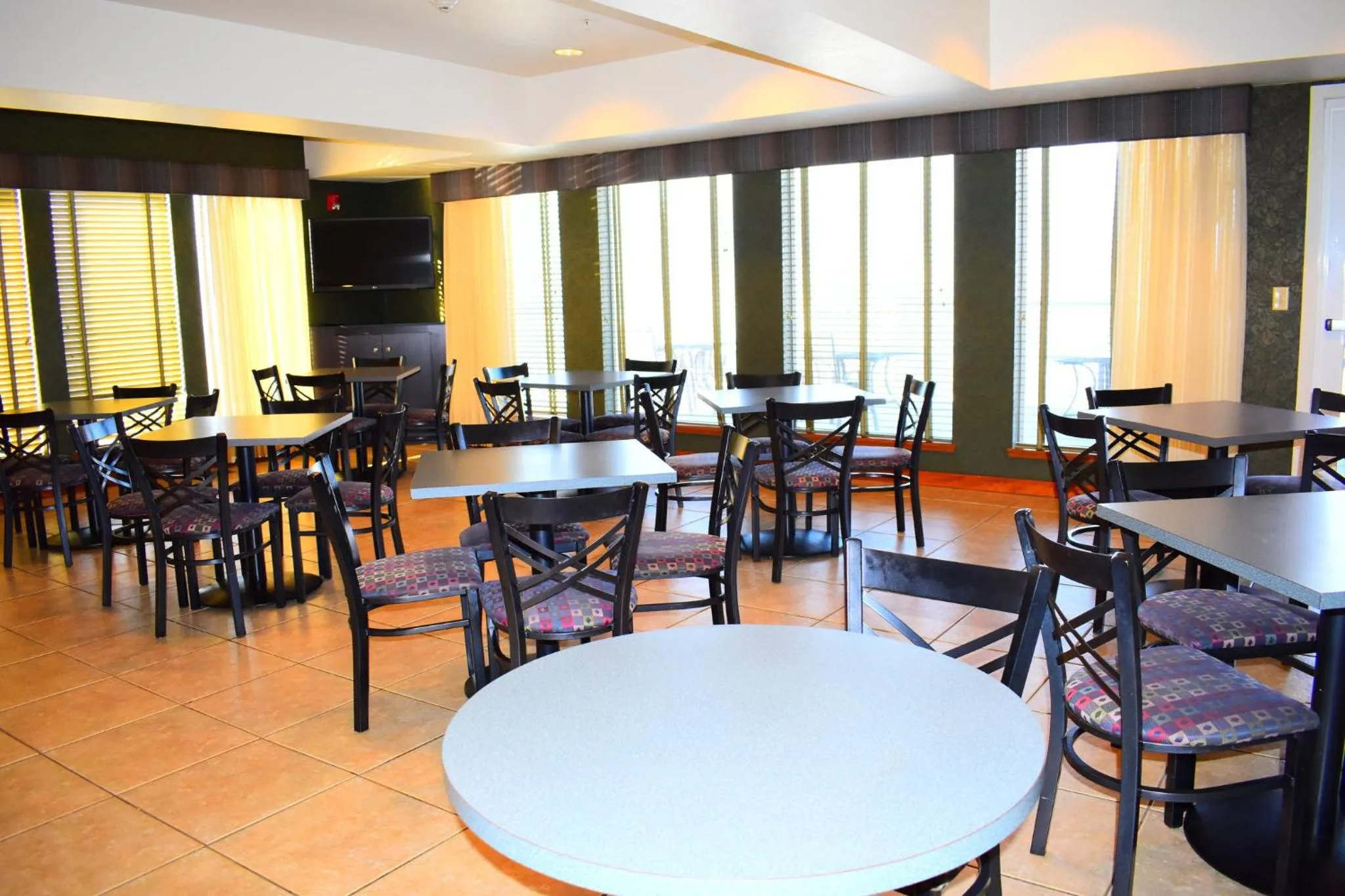 Breakfast in Holiday Inn Express Lewiston by IHG