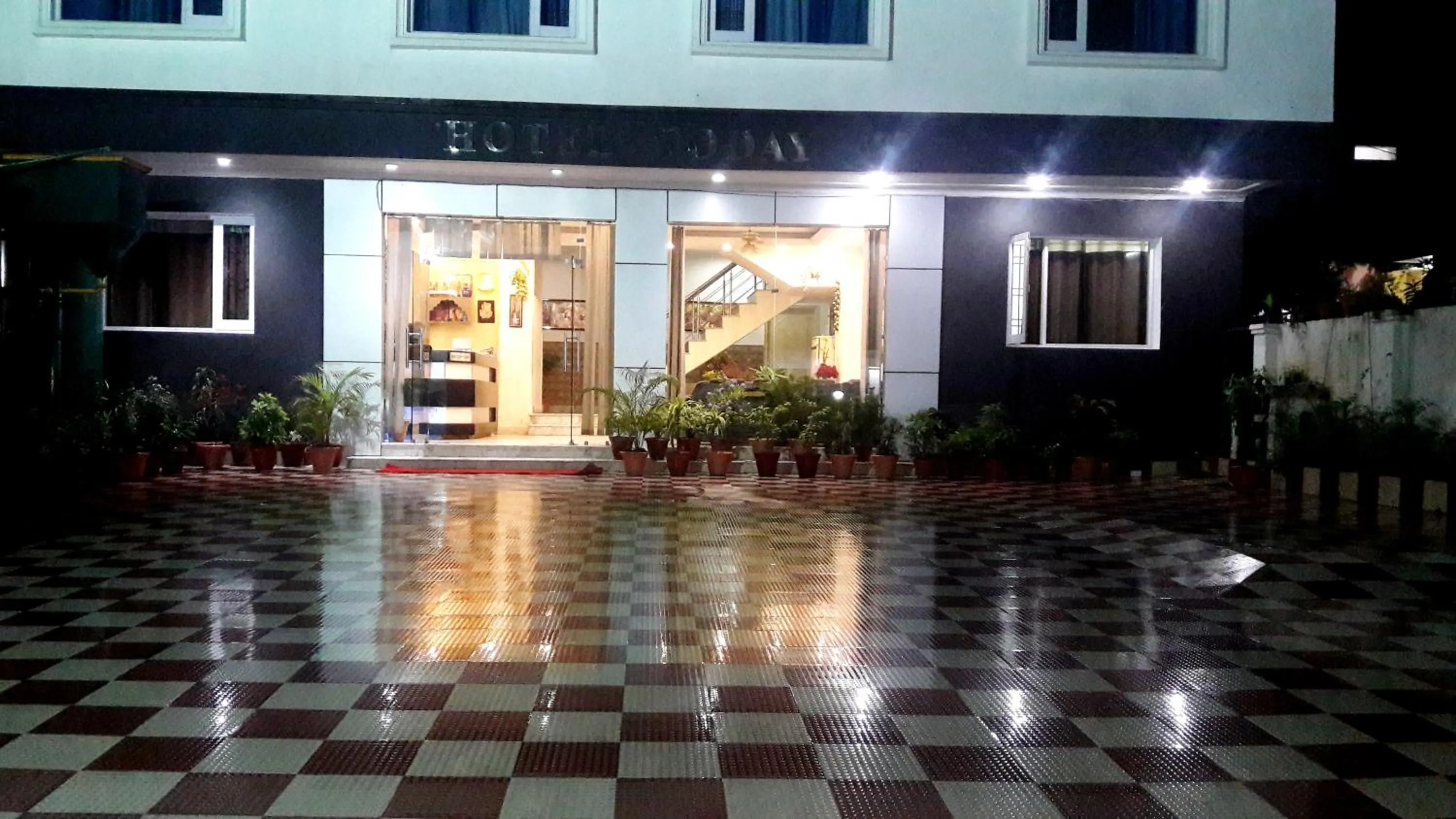 Property building in Hotel Today, Katra