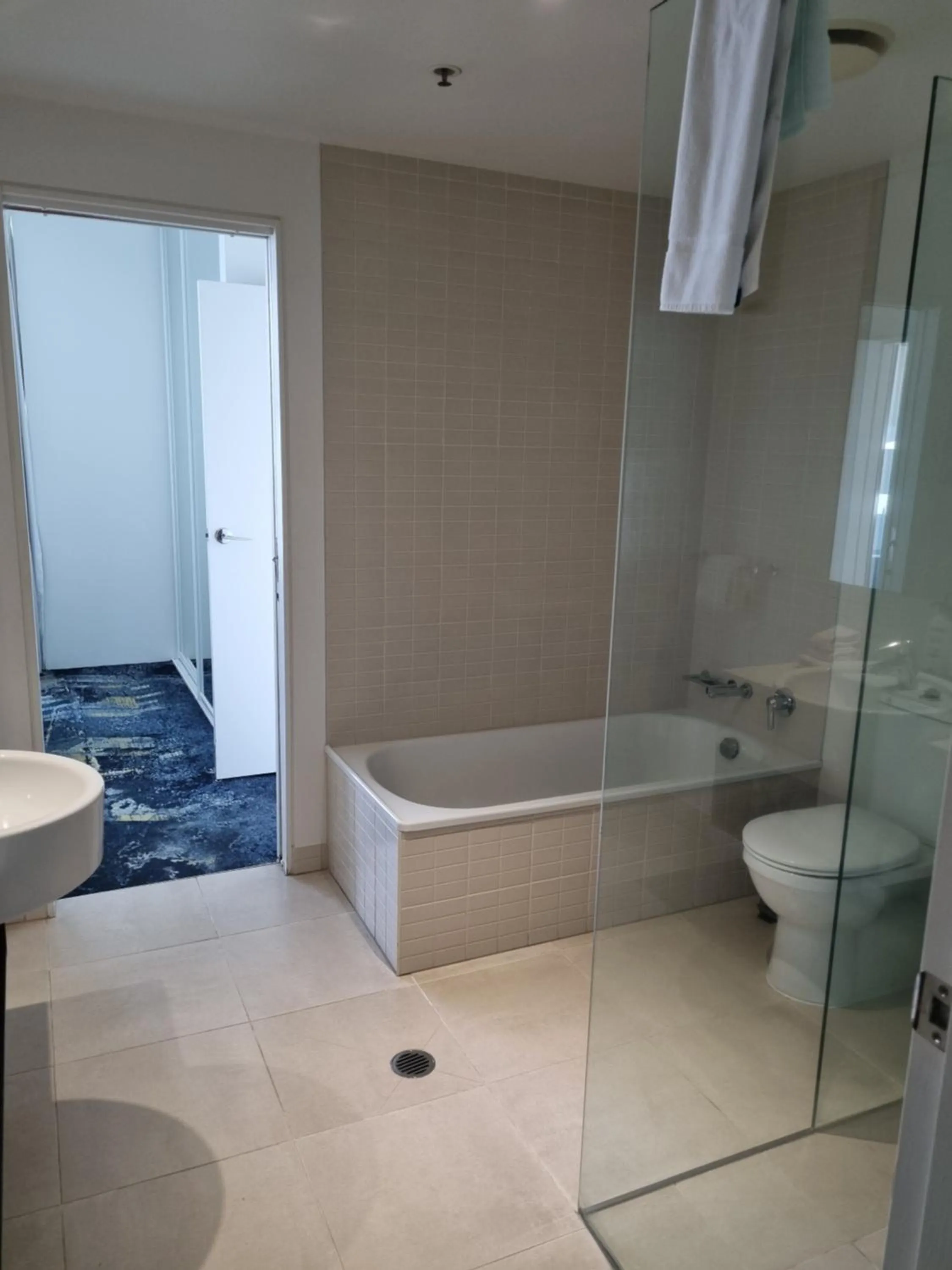 Bathroom in Cairns Private Apartments