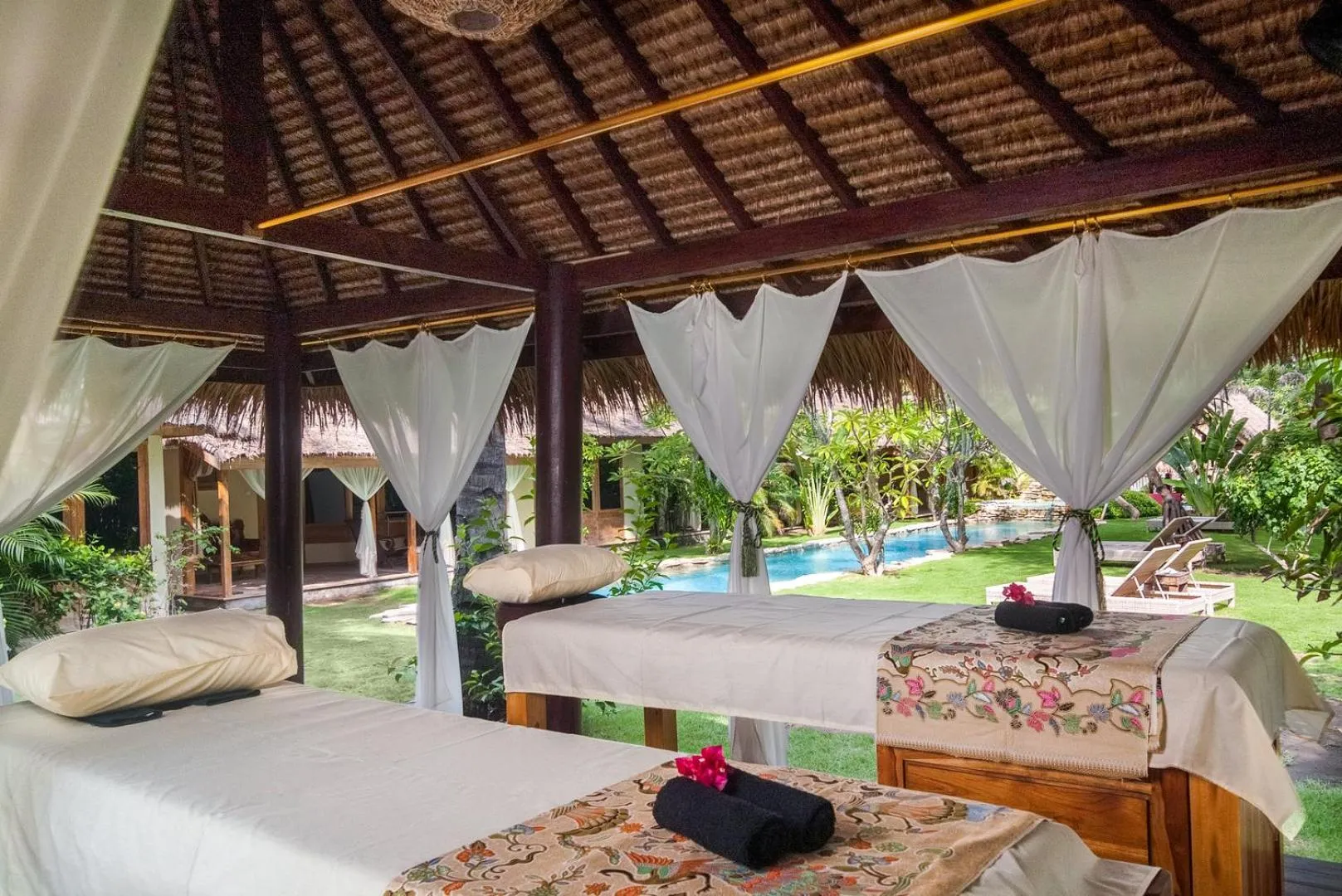 Massage, Bed in Dolcemare Resort