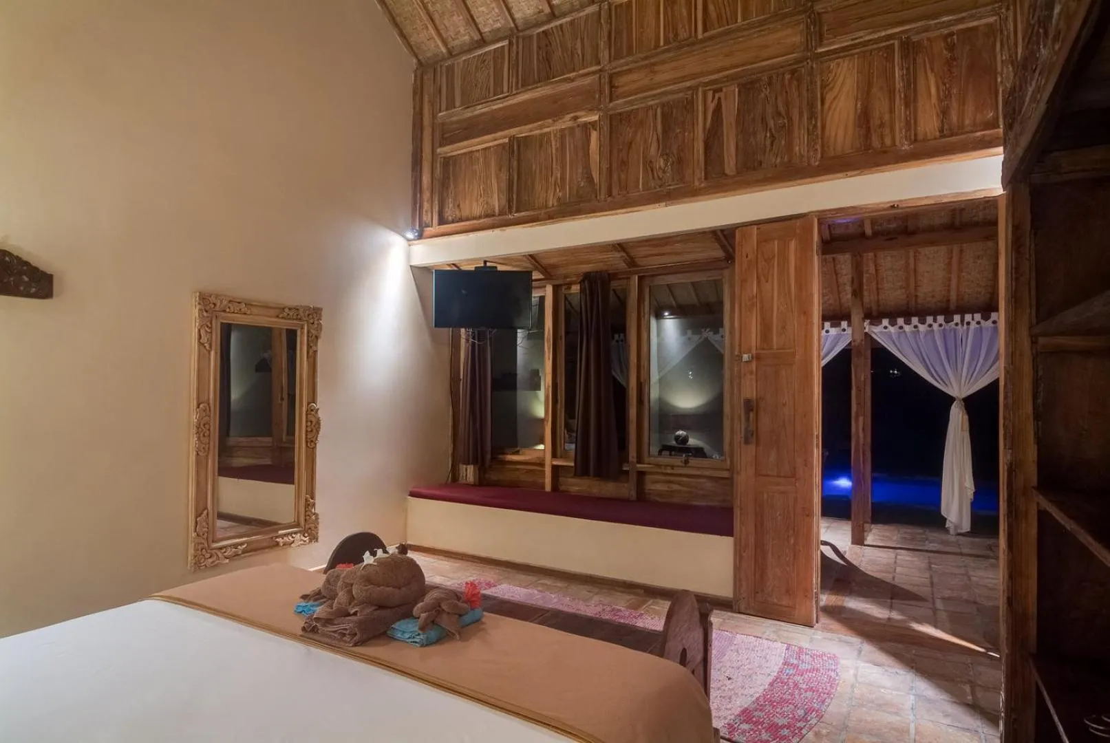 Bed in Dolcemare Resort