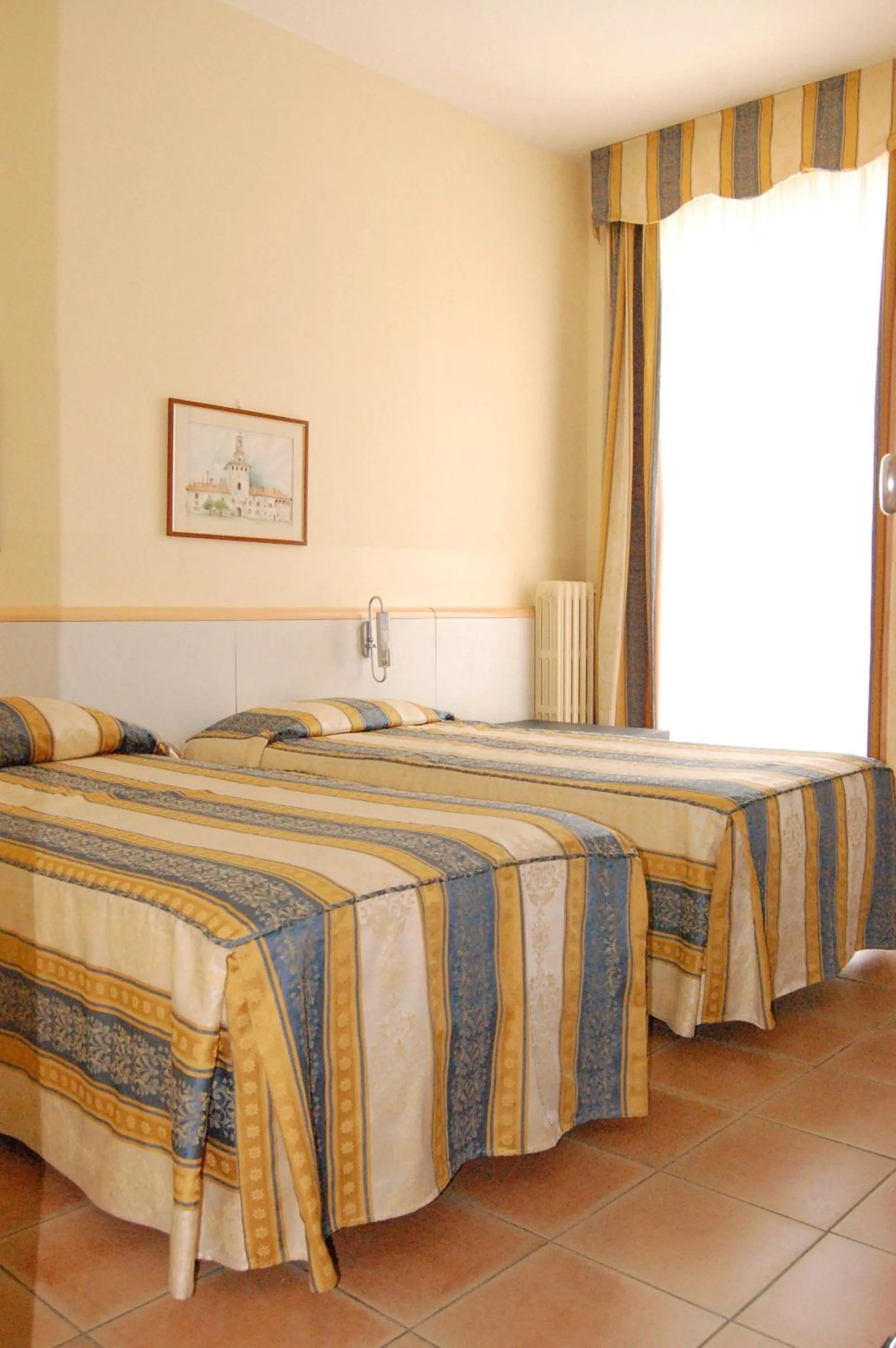 Bedroom, Bed in Hotel Ristorante Novara Expo