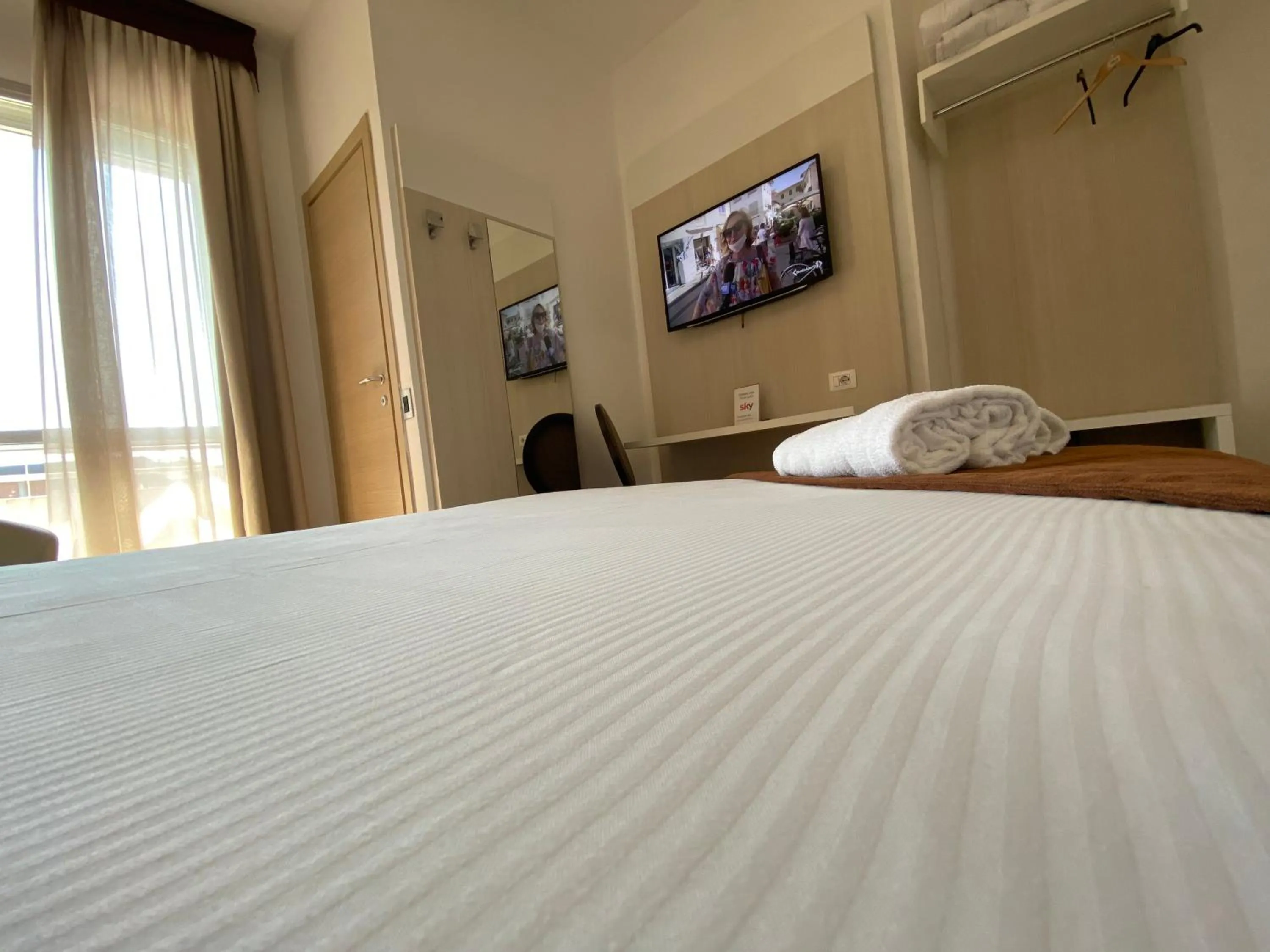 Bed in Hotel Ristorante Novara Expo