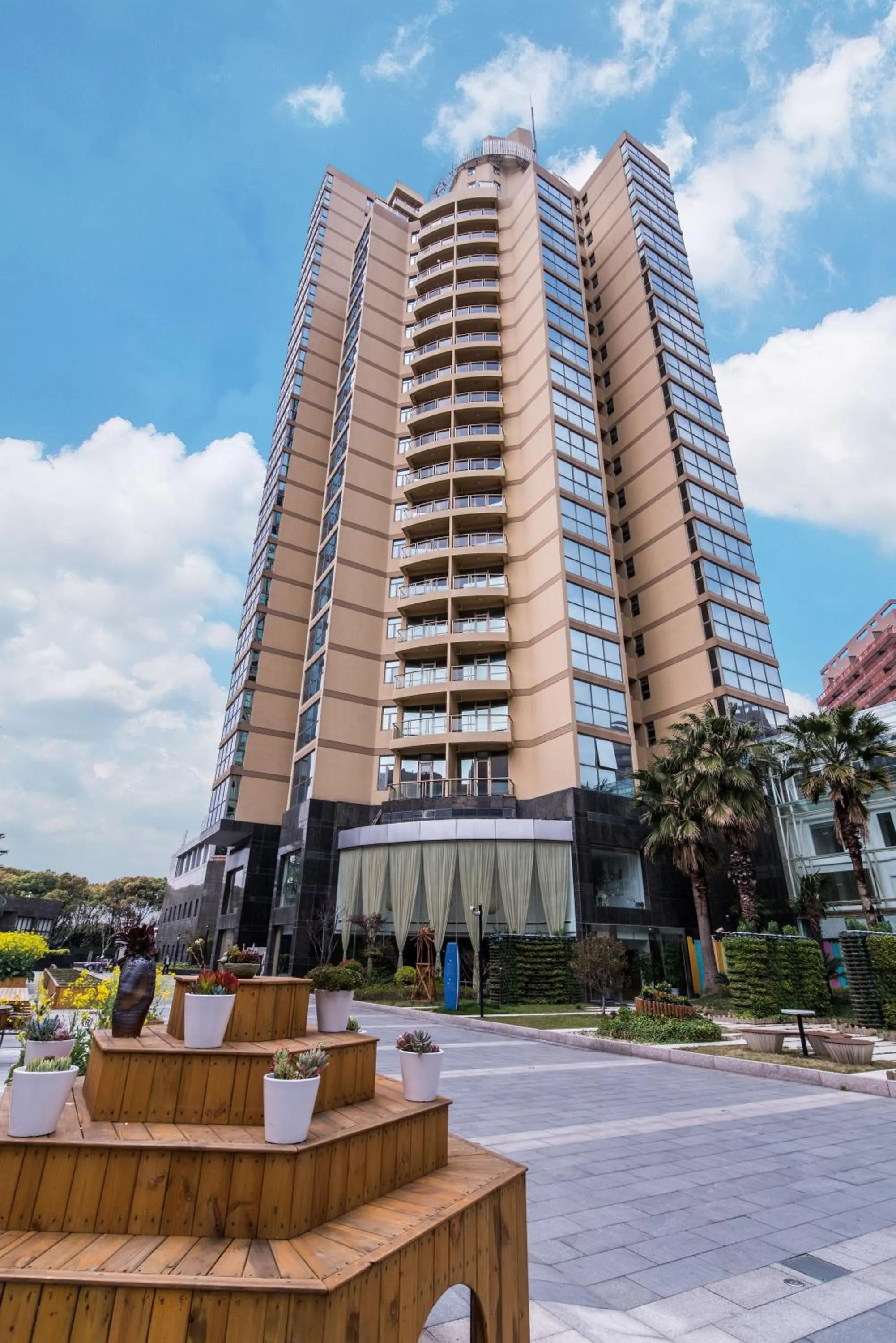 Property building in Green Court Residence Jinqiao Diamond Shanghai