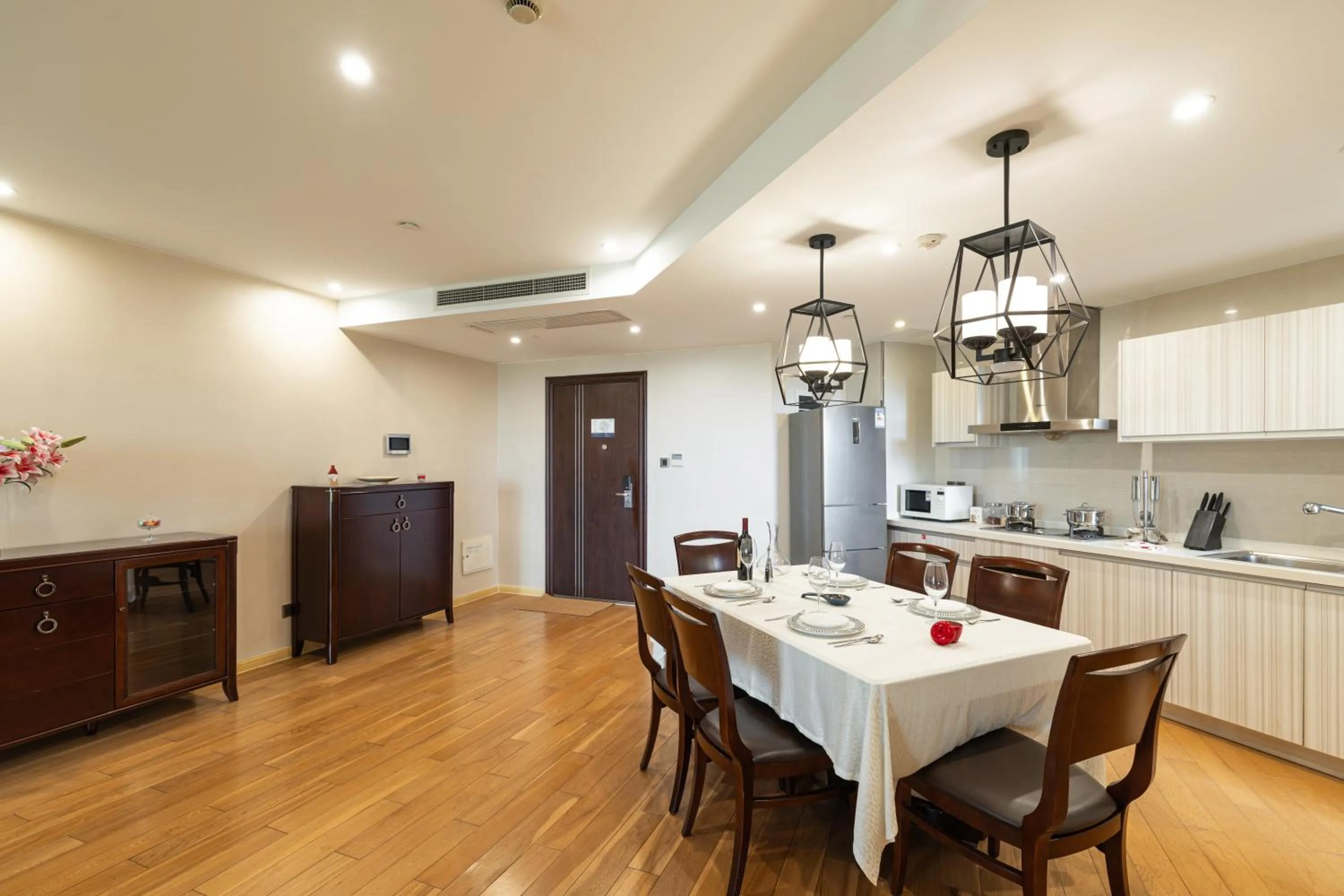 Dining area in Green Court Residence Jinqiao Diamond Shanghai