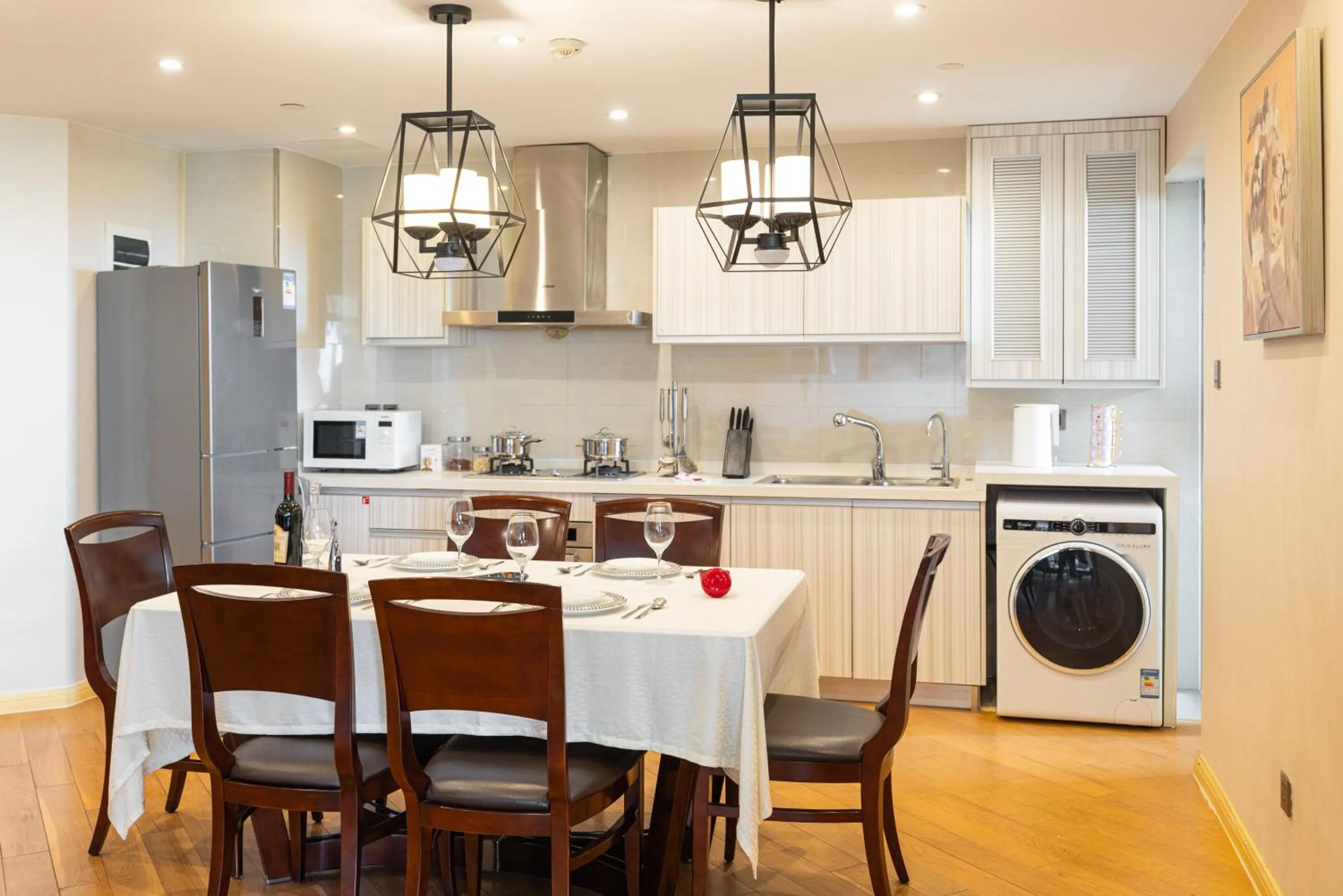 Dining area in Green Court Residence Jinqiao Diamond Shanghai