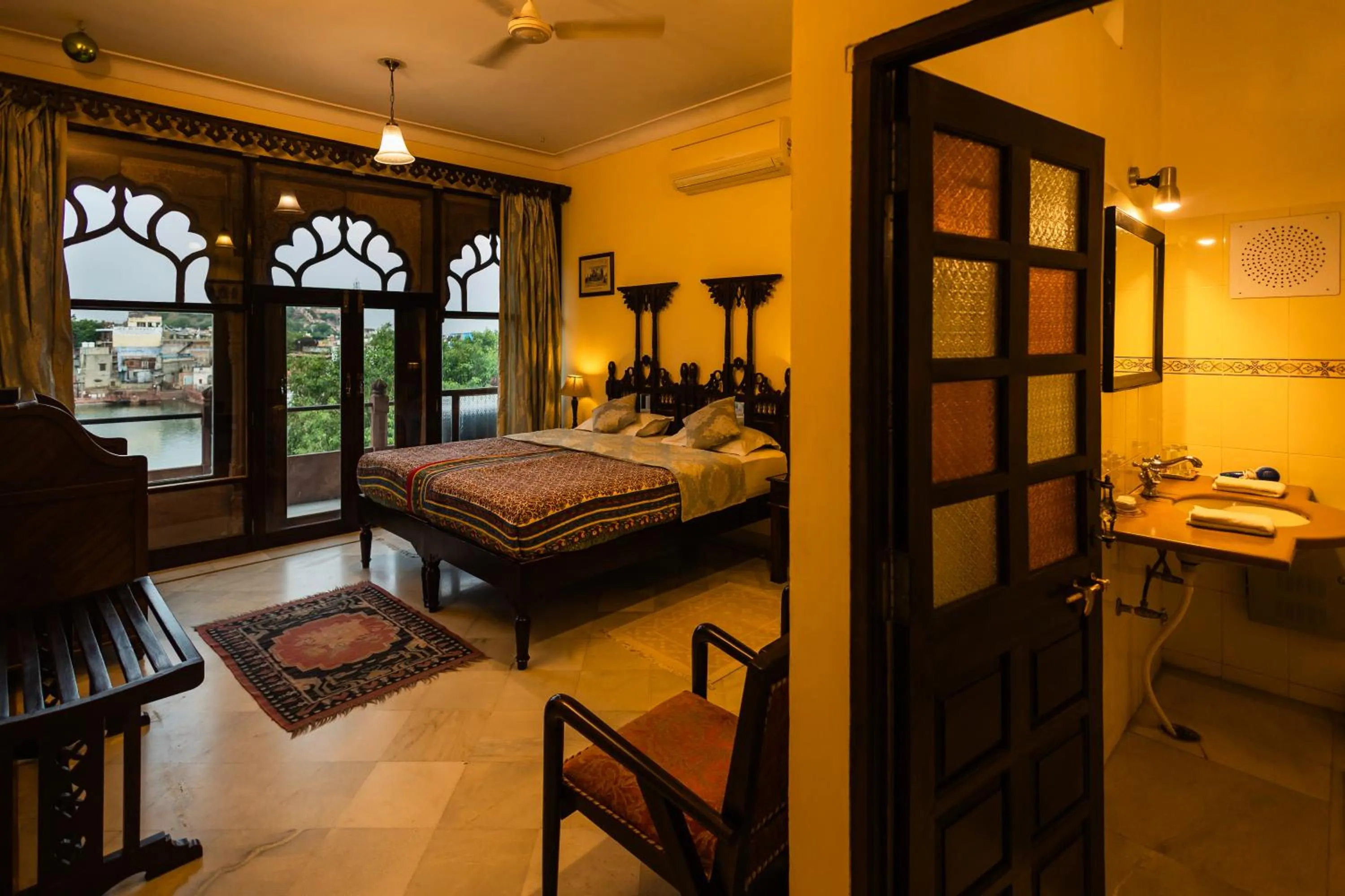Bed in Haveli Inn Pal